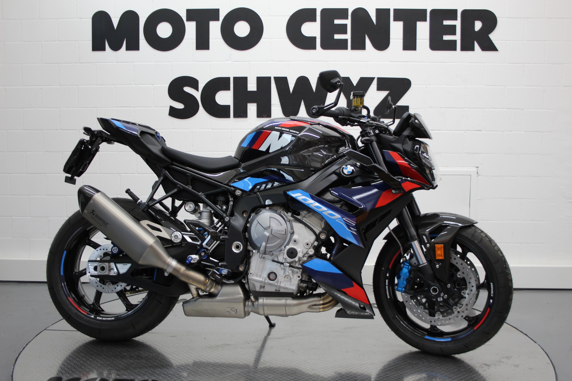 BMW M 1000 R