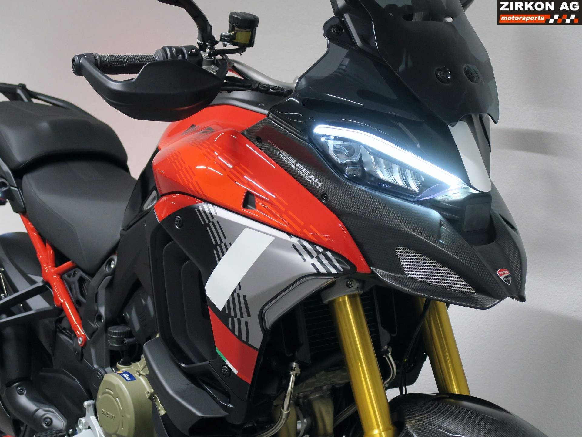 DUCATI Multistrada V4 Pikes Peak '25-showroom-element-3