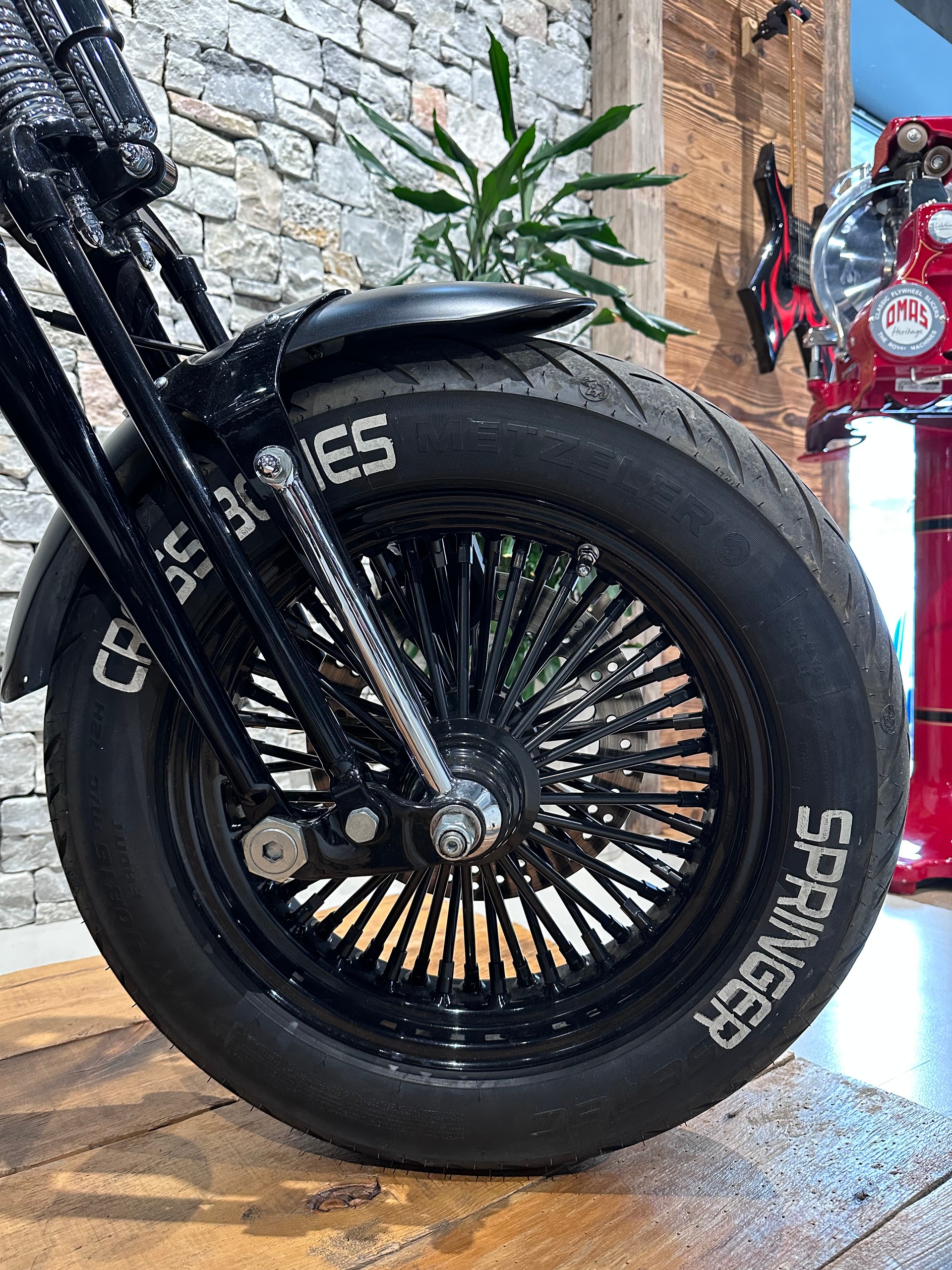 HARLEY-DAVIDSON FLSTSB-image-5