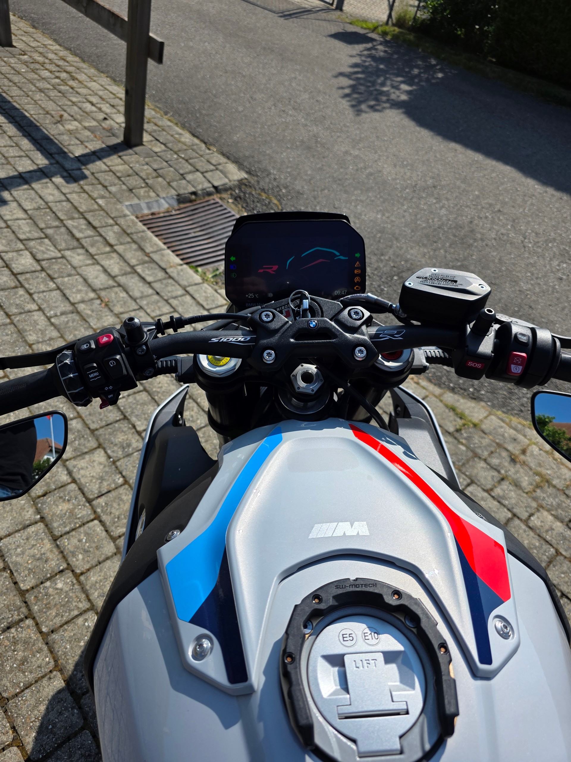 BMW S 1000 R-image-6