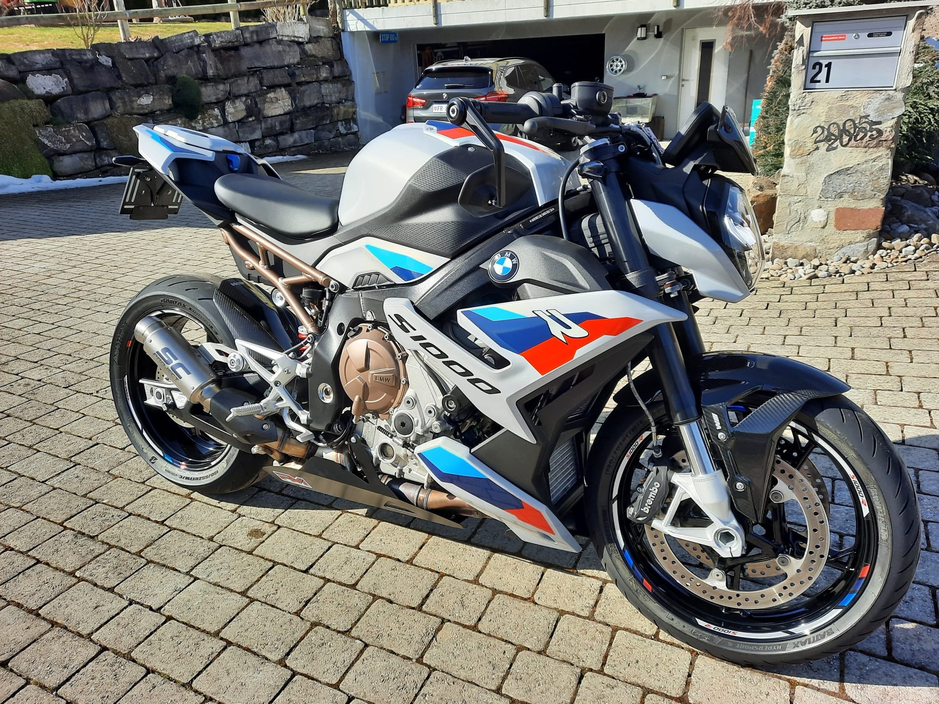 BMW S 1000 R-image-1