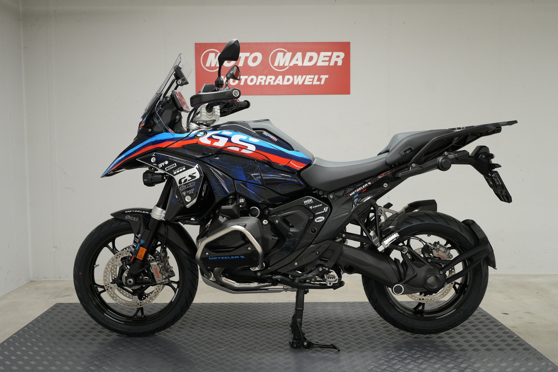 BMW R 1300 GS-showroom-element-1