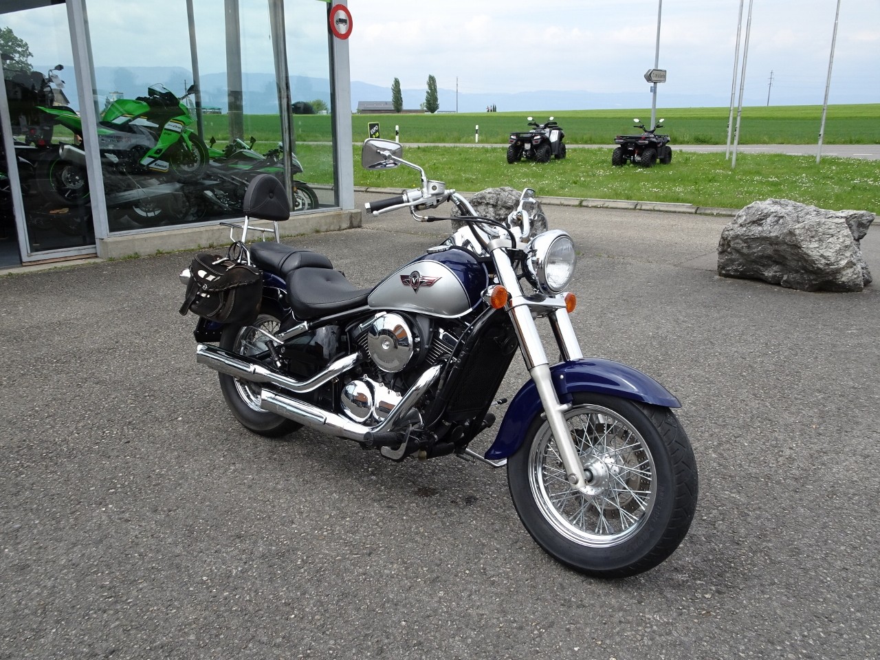 KAWASAKI VN 800 Classic-showroom-element-1