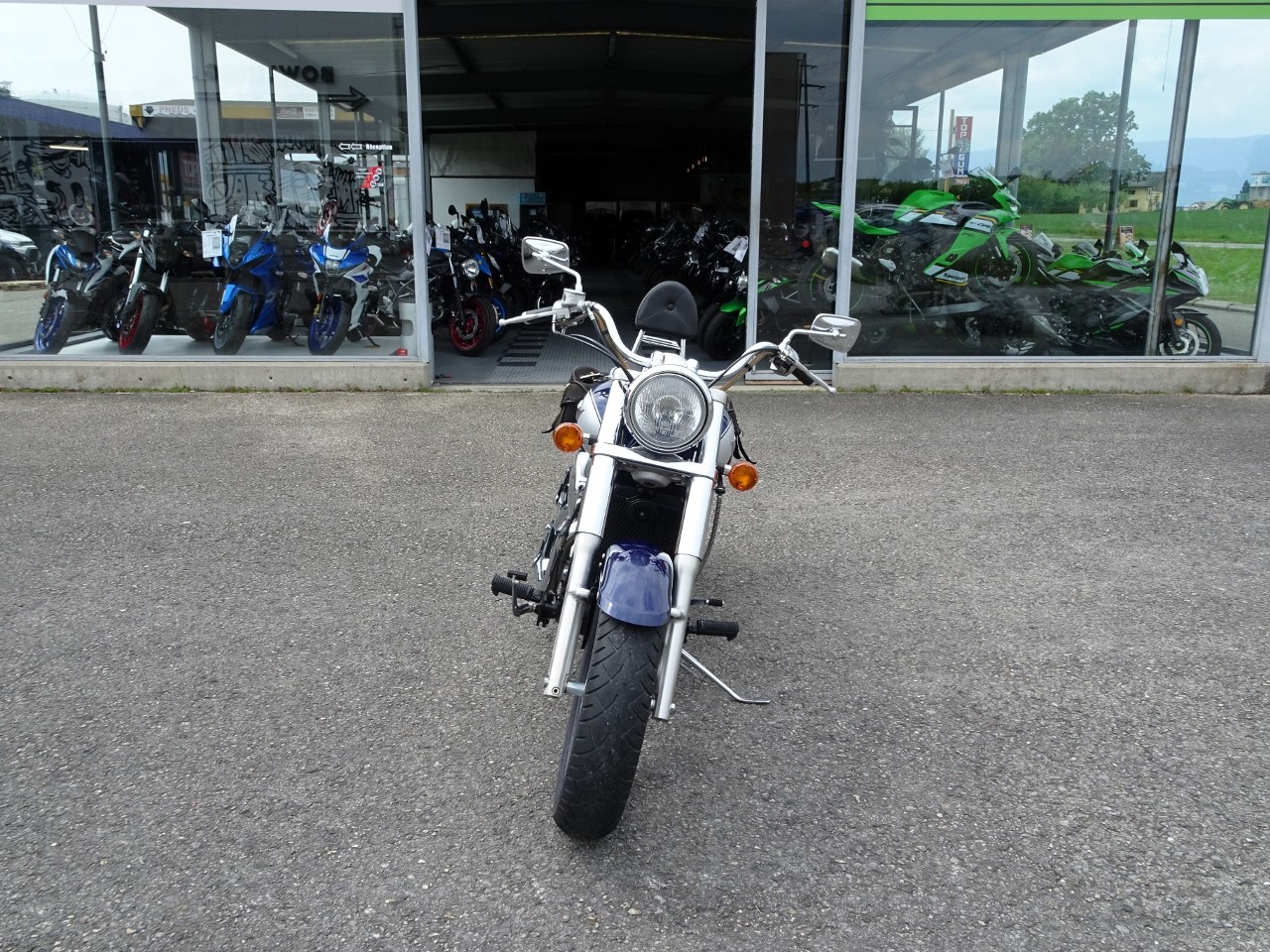 KAWASAKI VN 800 Classic-showroom-element-2