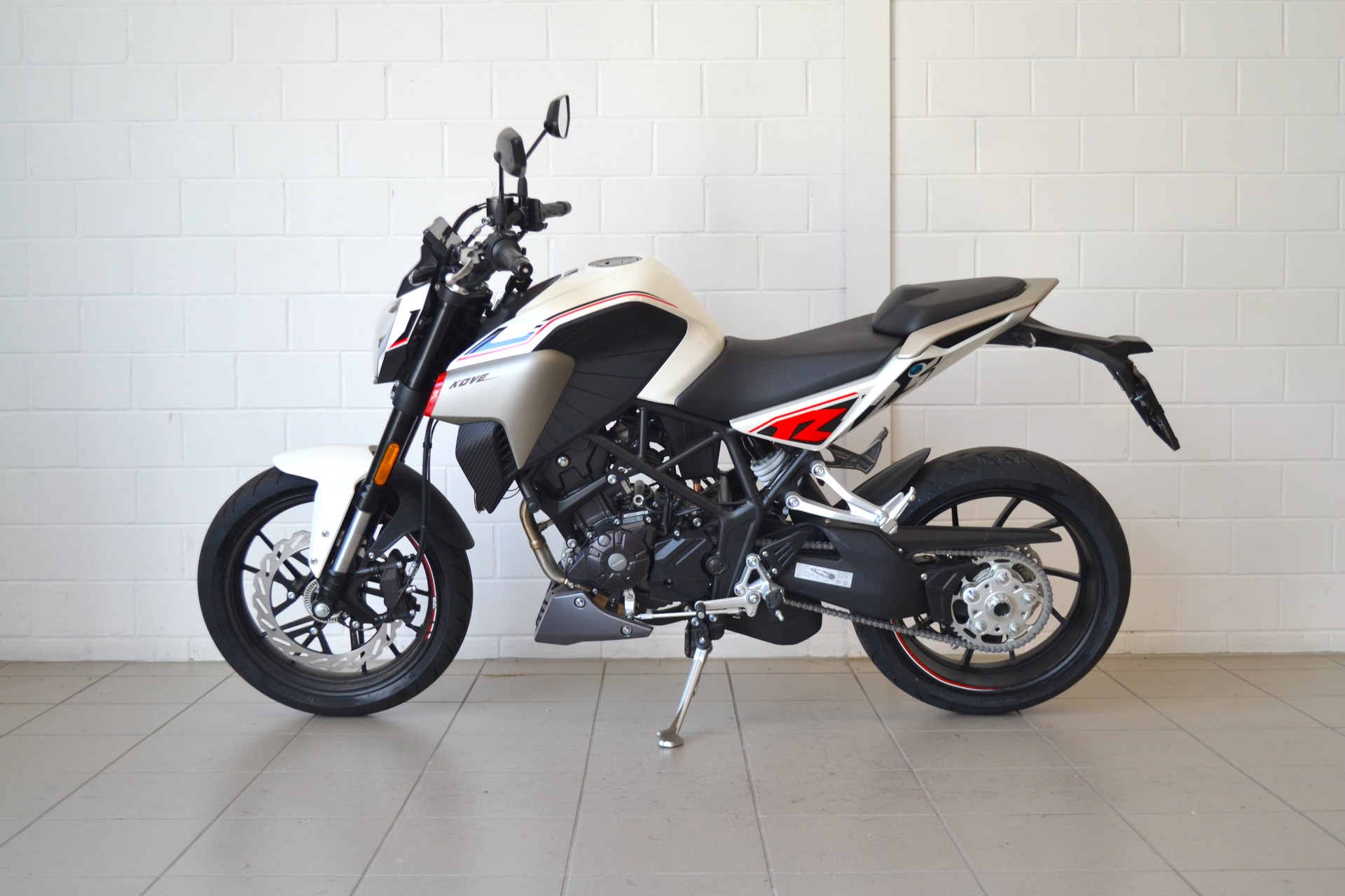KOVE NK 125 R-showroom-element-2