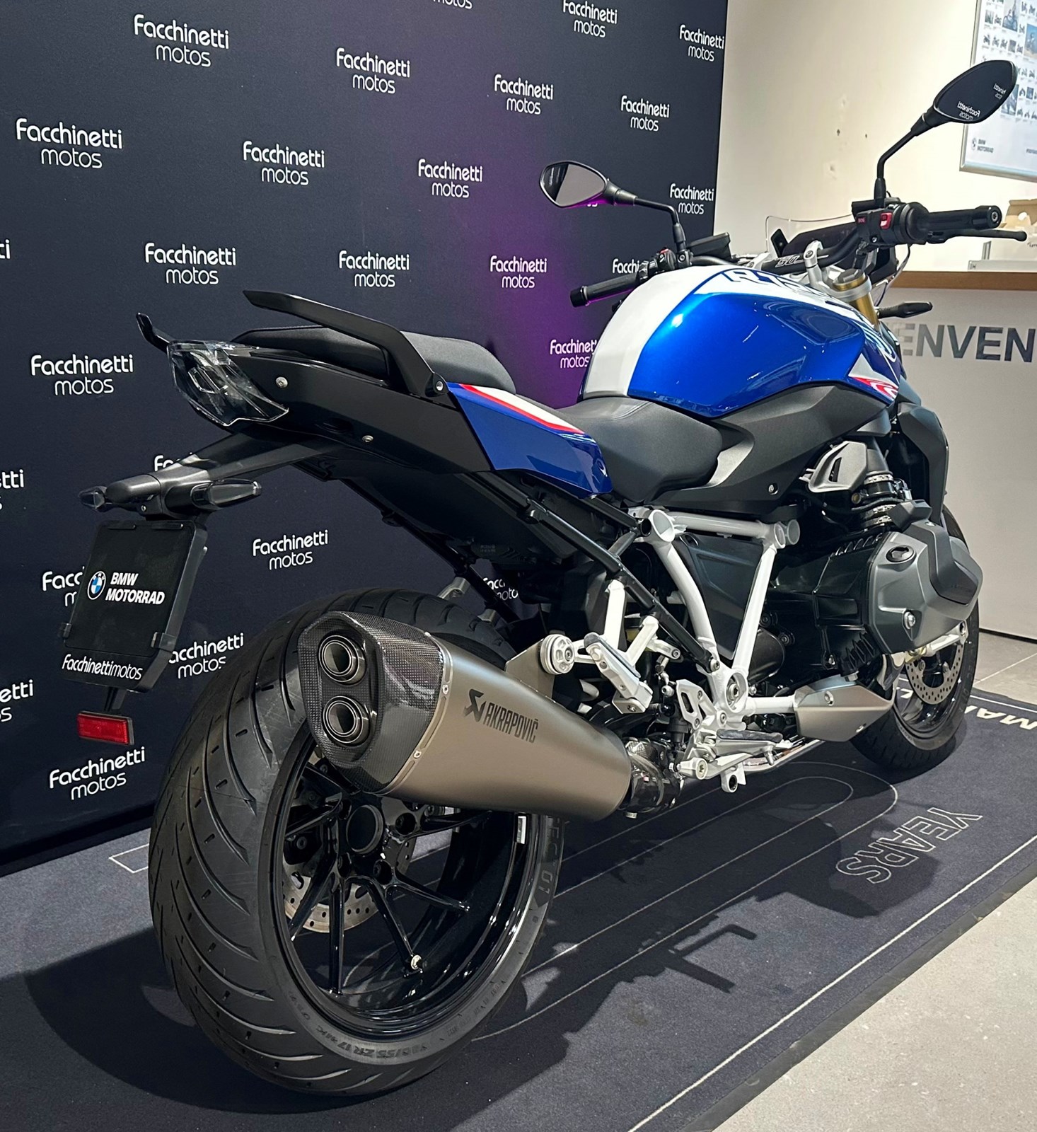 BMW R 1250 R Sport-showroom-element-2