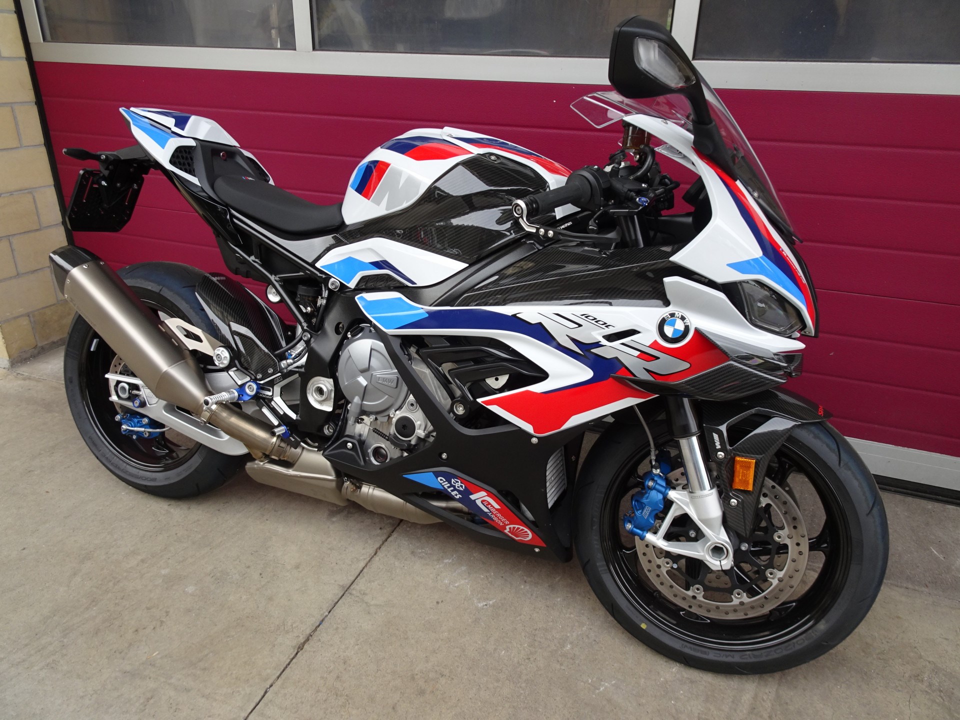 BMW M 1000 RR Competition-showroom-element-2