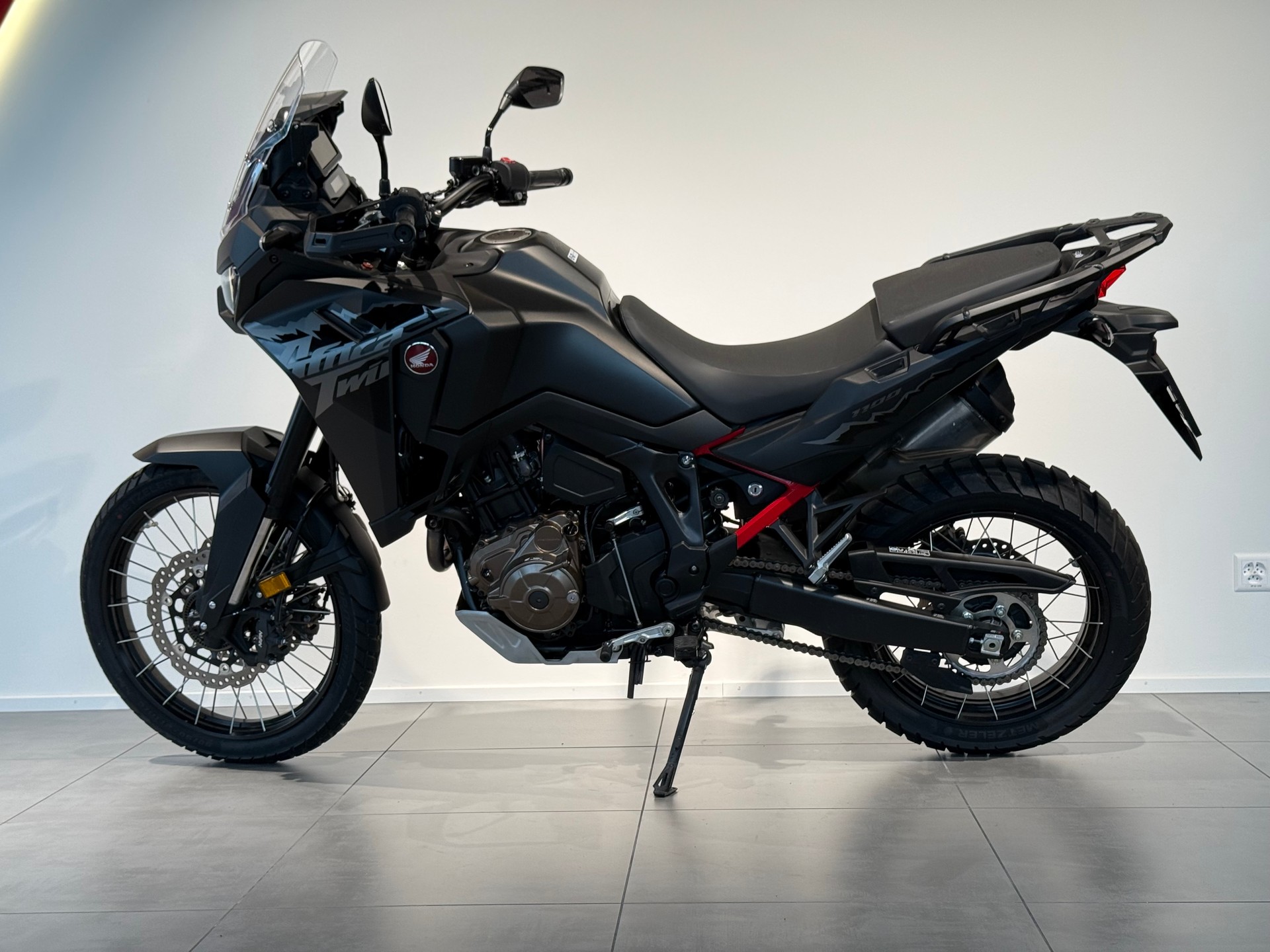HONDA CRF 1100 Africa Twin-showroom-element-2