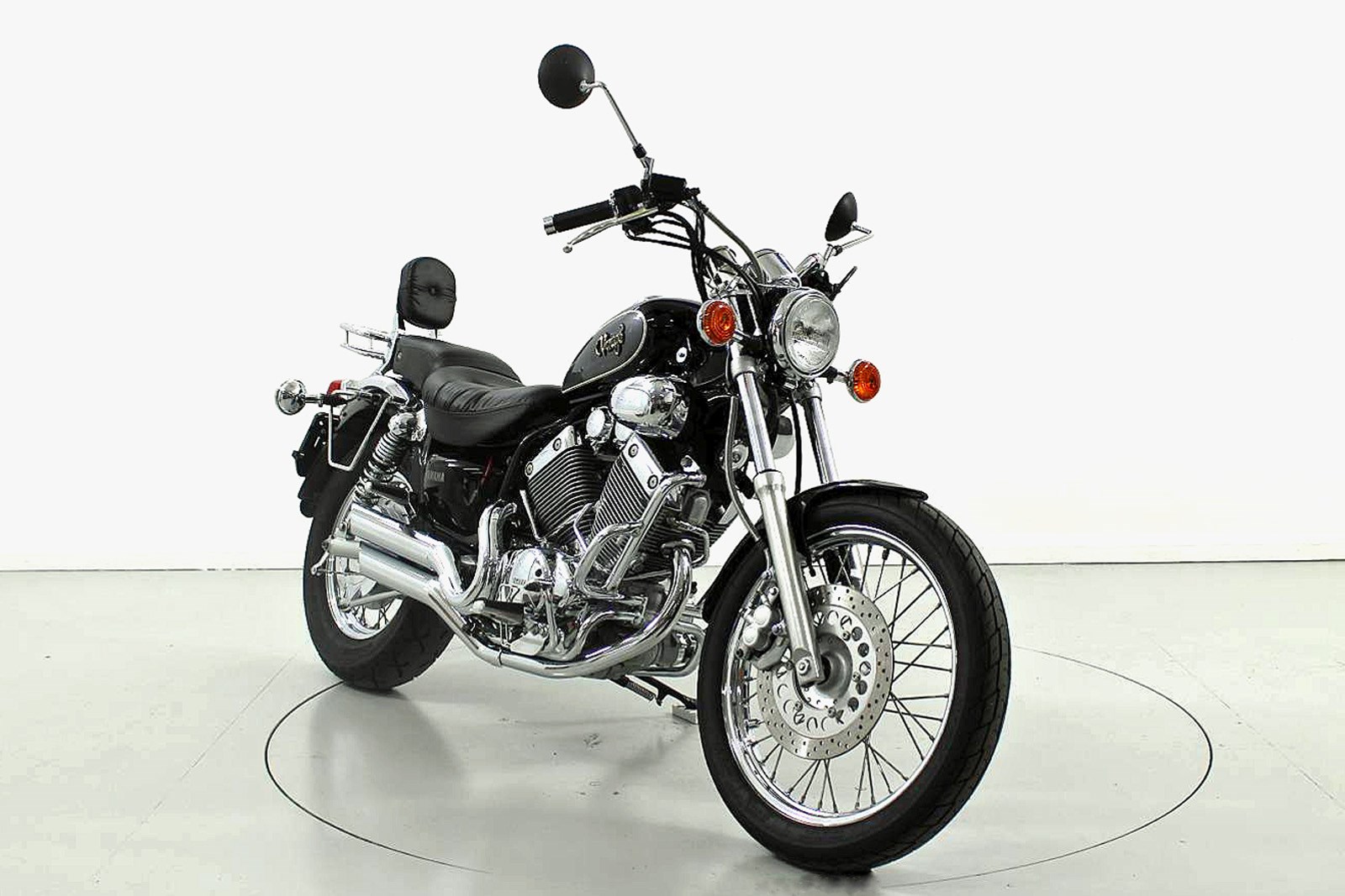 YAMAHA XV 535-showroom-element-1