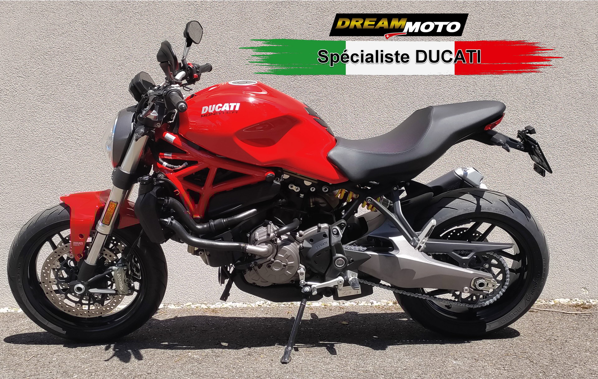 DUCATI Monster 821-showroom-element-3