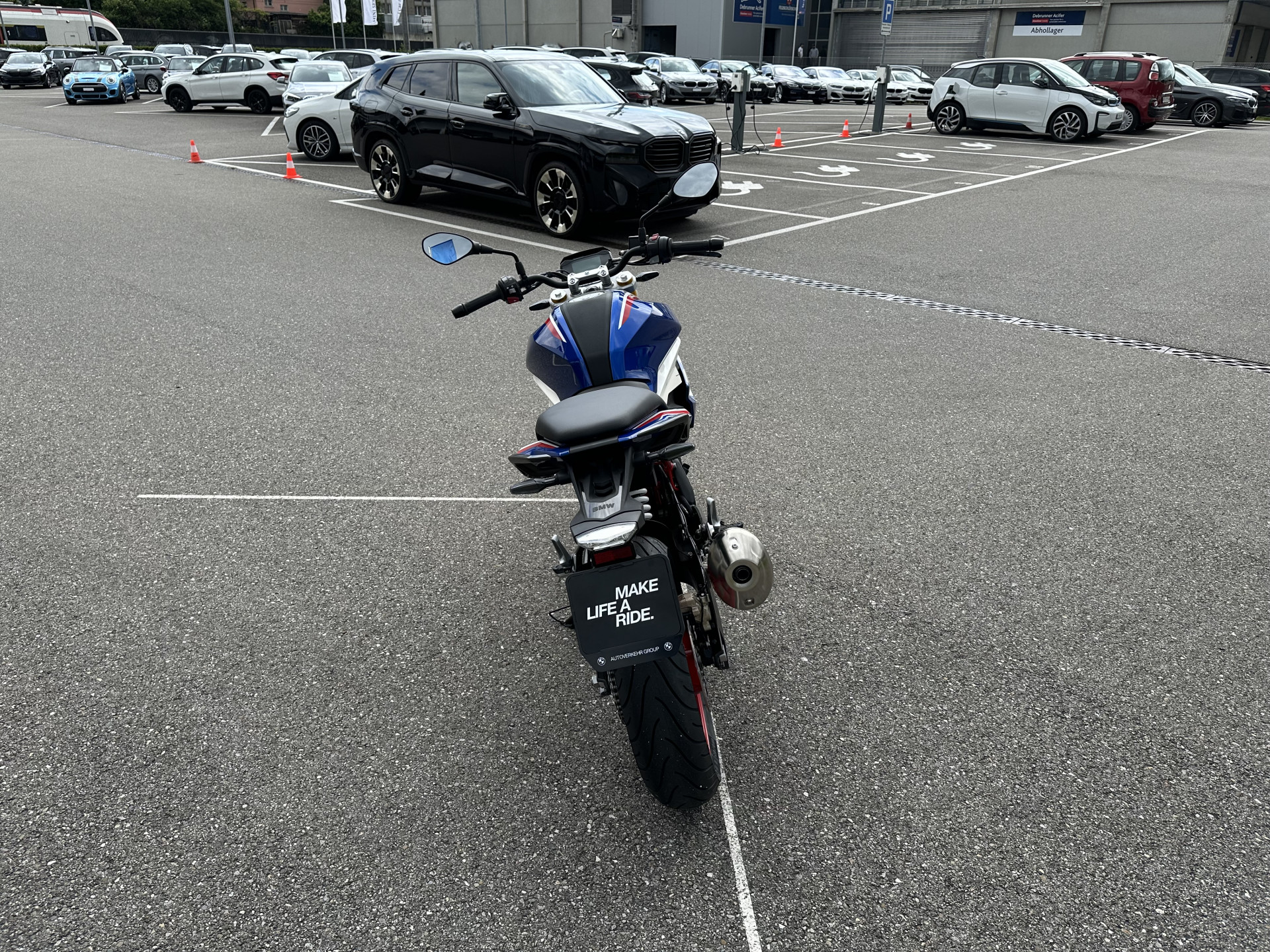 BMW G 310 R Sport-showroom-element-3