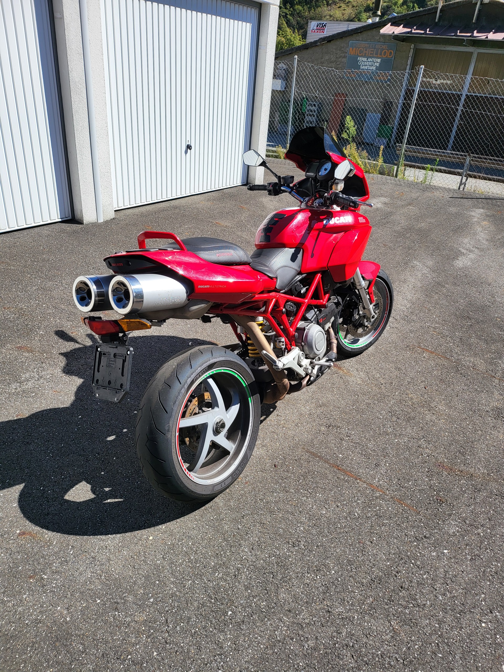 Multistrada 1000 Ds Ducati Multistrada 100 DUCATI MULTISTRADA 1000