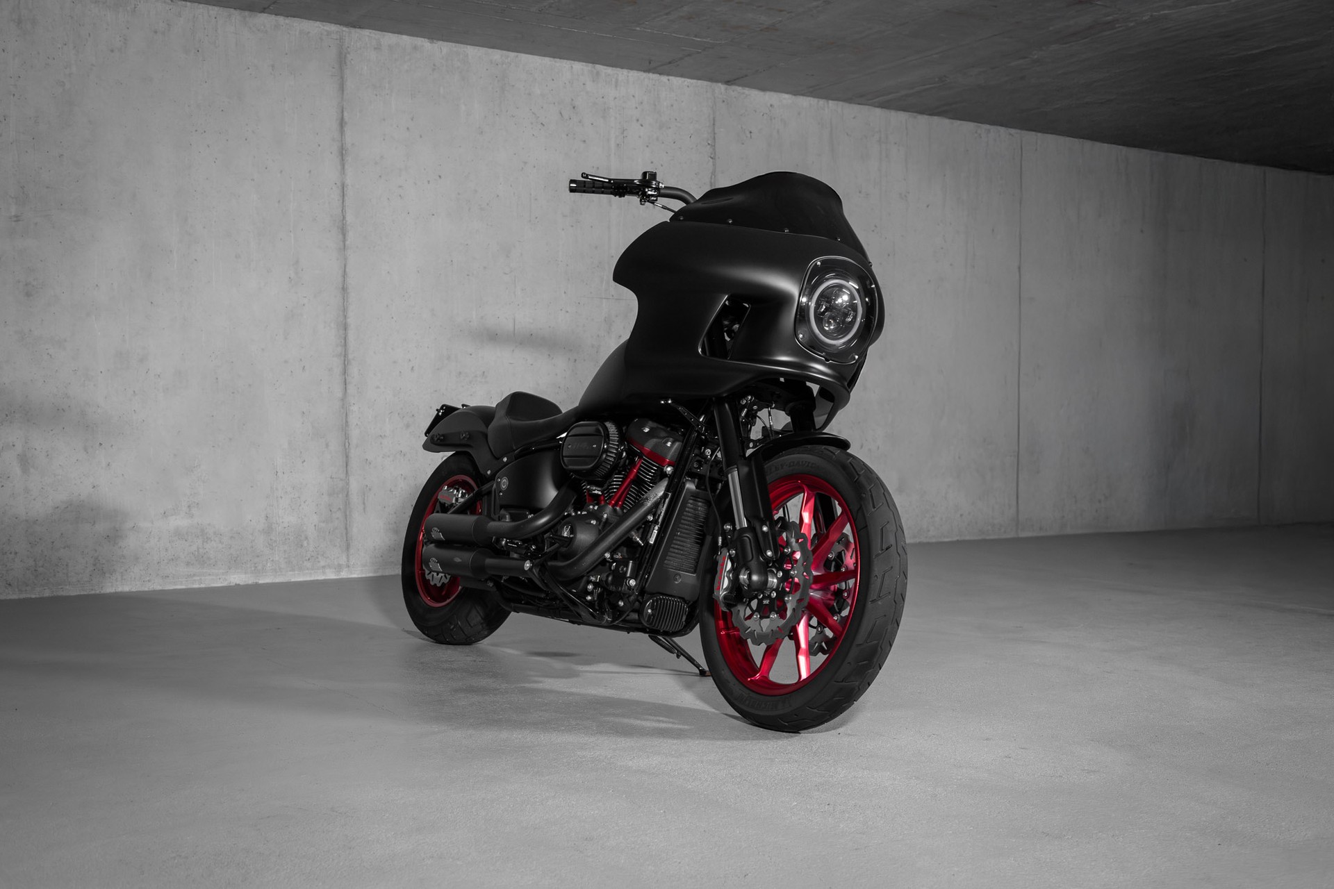 HARLEY-DAVIDSON FXLRS Low Rider S 114