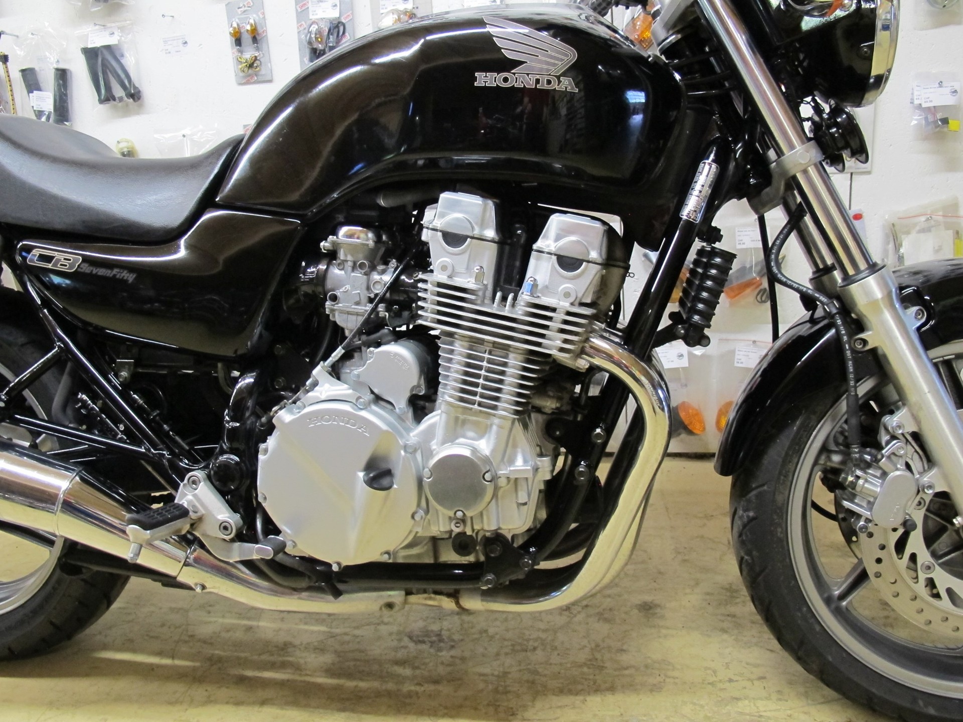 HONDA CB 750 F2 Seven Fifty-image-12