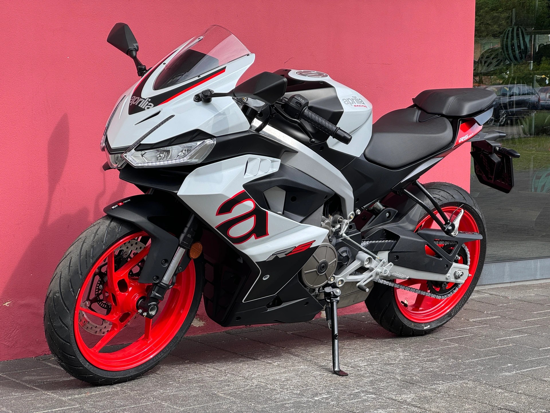 APRILIA RS 457 (35kW)-showroom-element-3