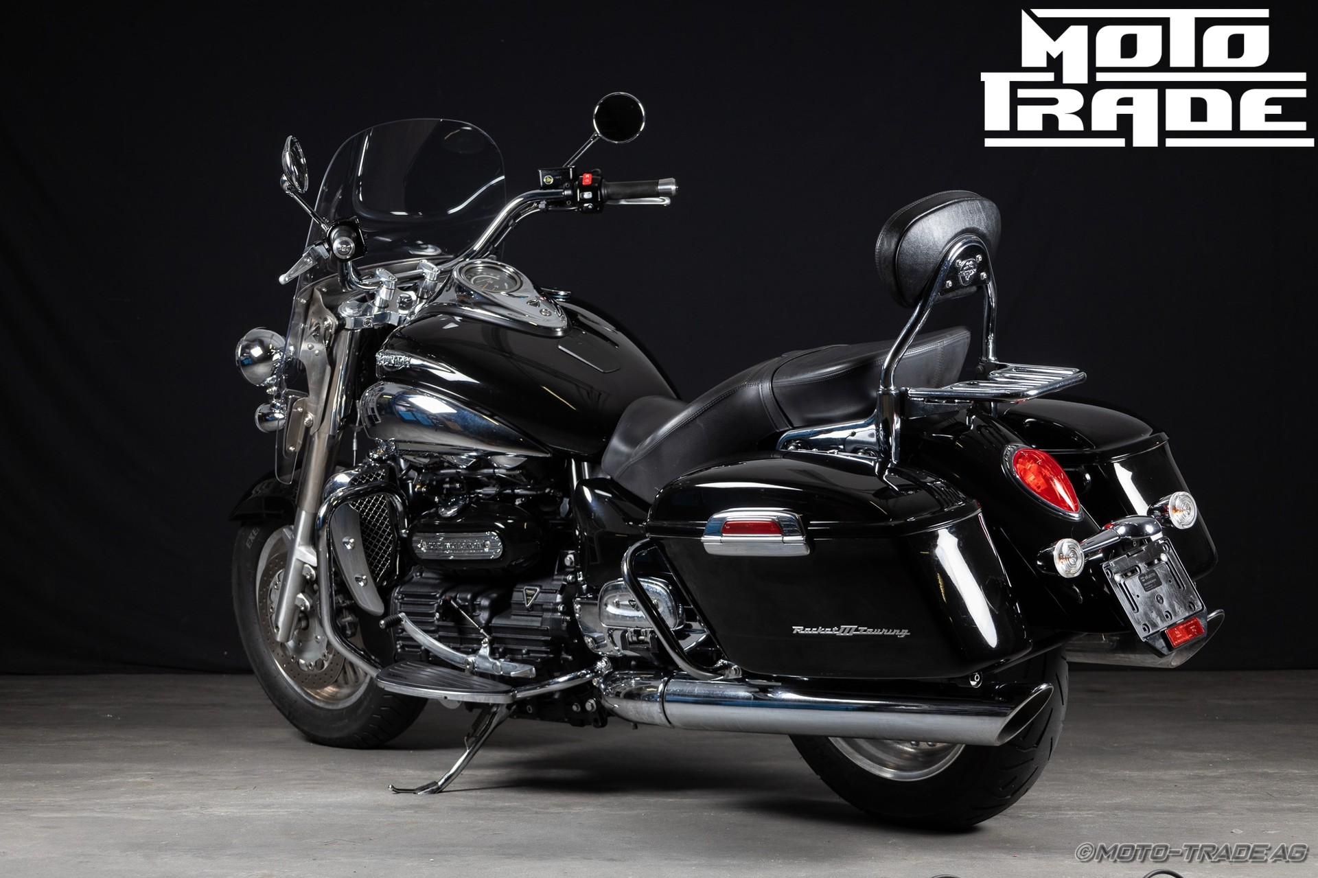TRIUMPH Rocket III Touring-showroom-element-3