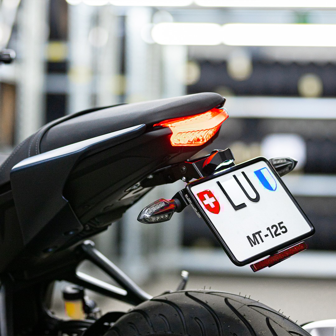YAMAHA MT-125 2022-showroom-element-1