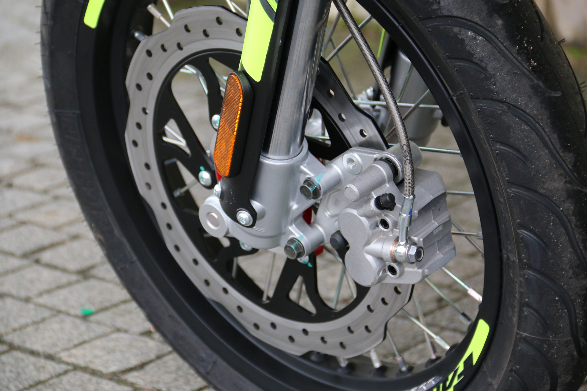 FANTIC XMF 125-image-9