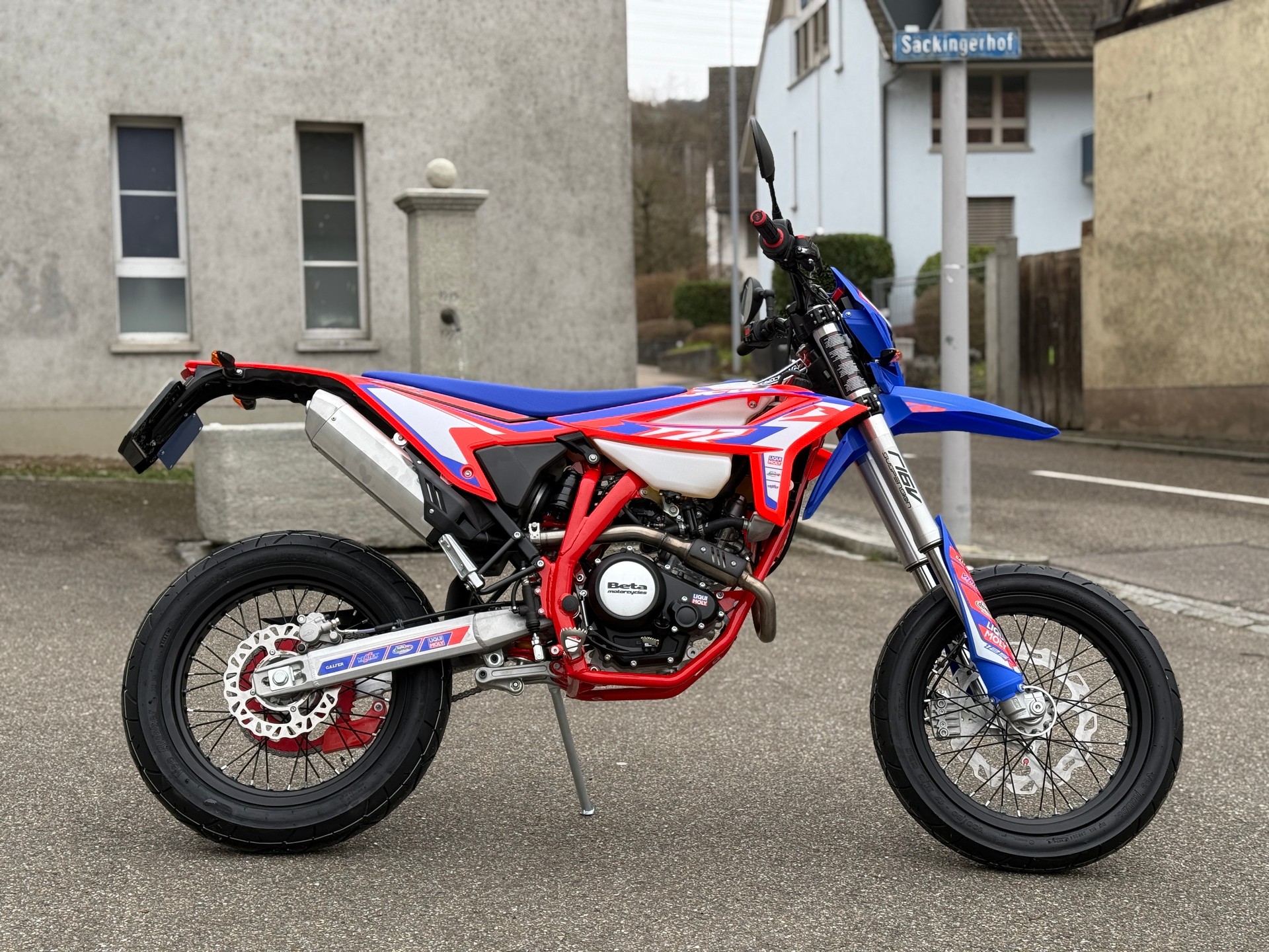 BETA RR 125-4T LC MY25-showroom-element-1