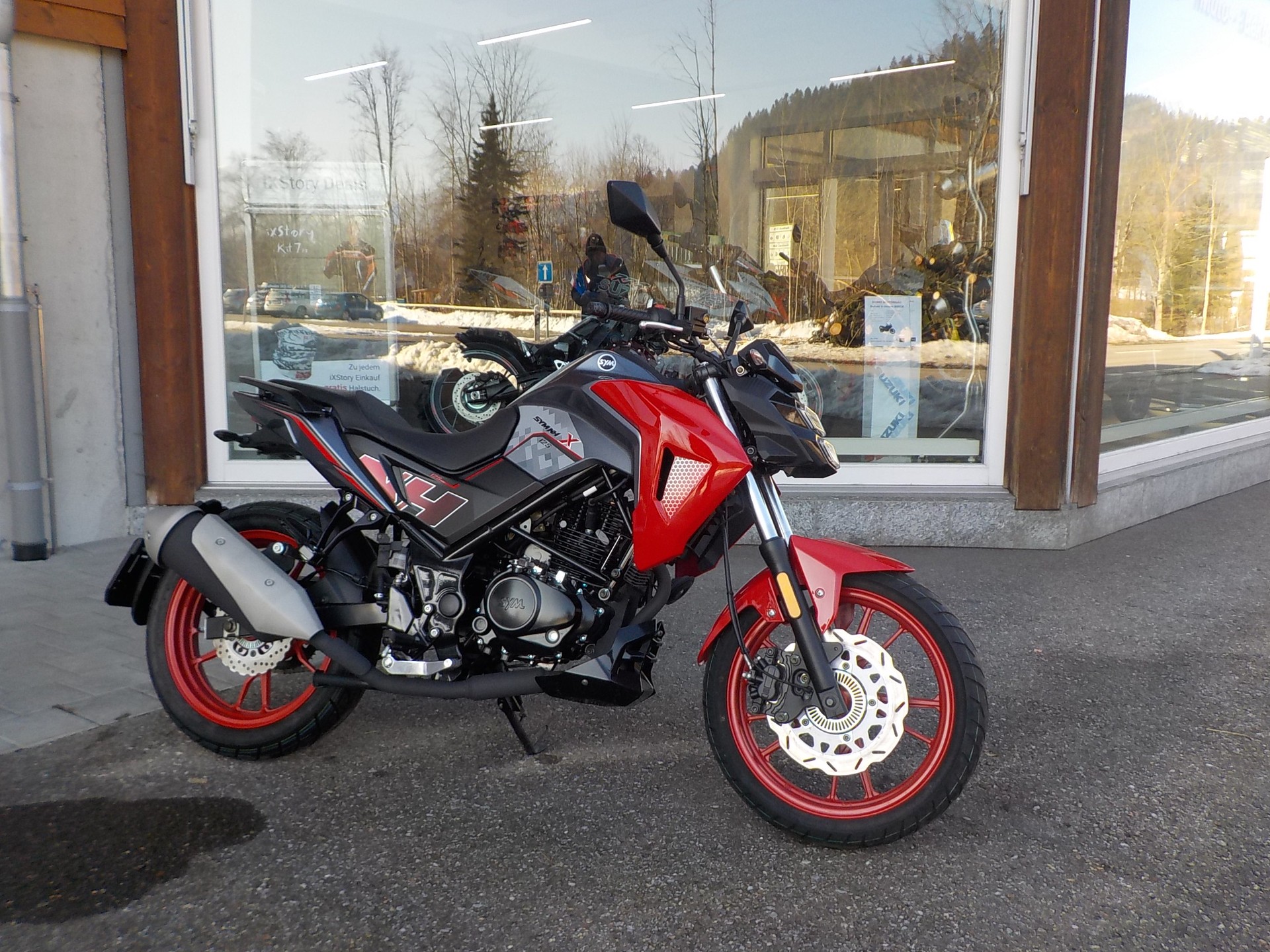 SYM NH-X 125