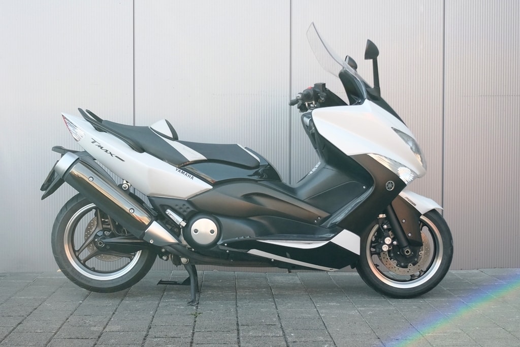 YAMAHA T-MAX XP 500 ABS White Max