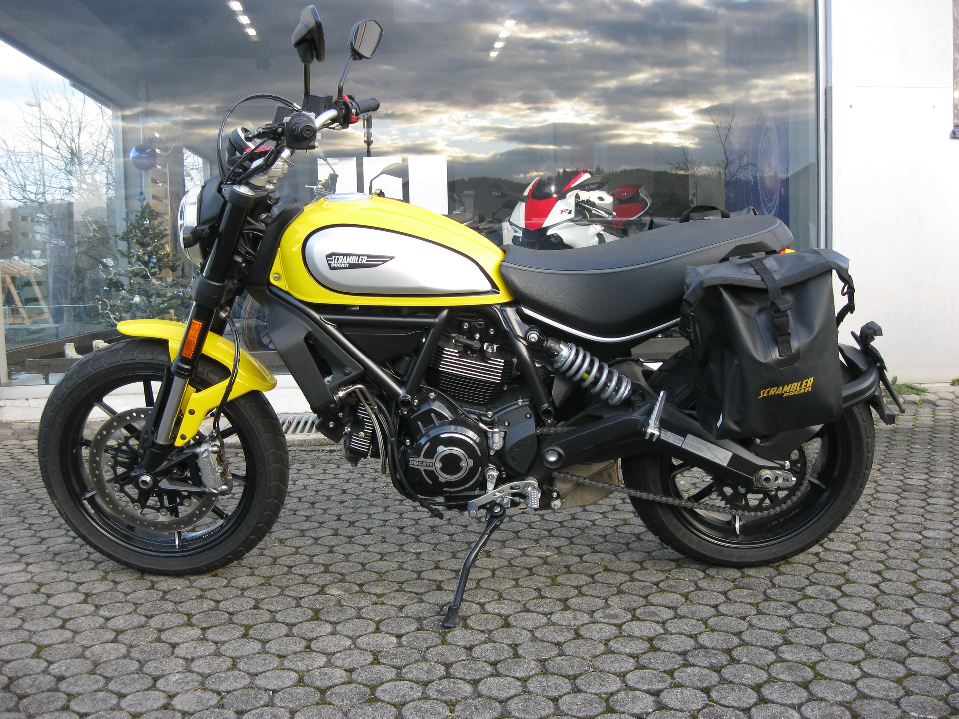 DUCATI Scrambler 800 Classic ABS