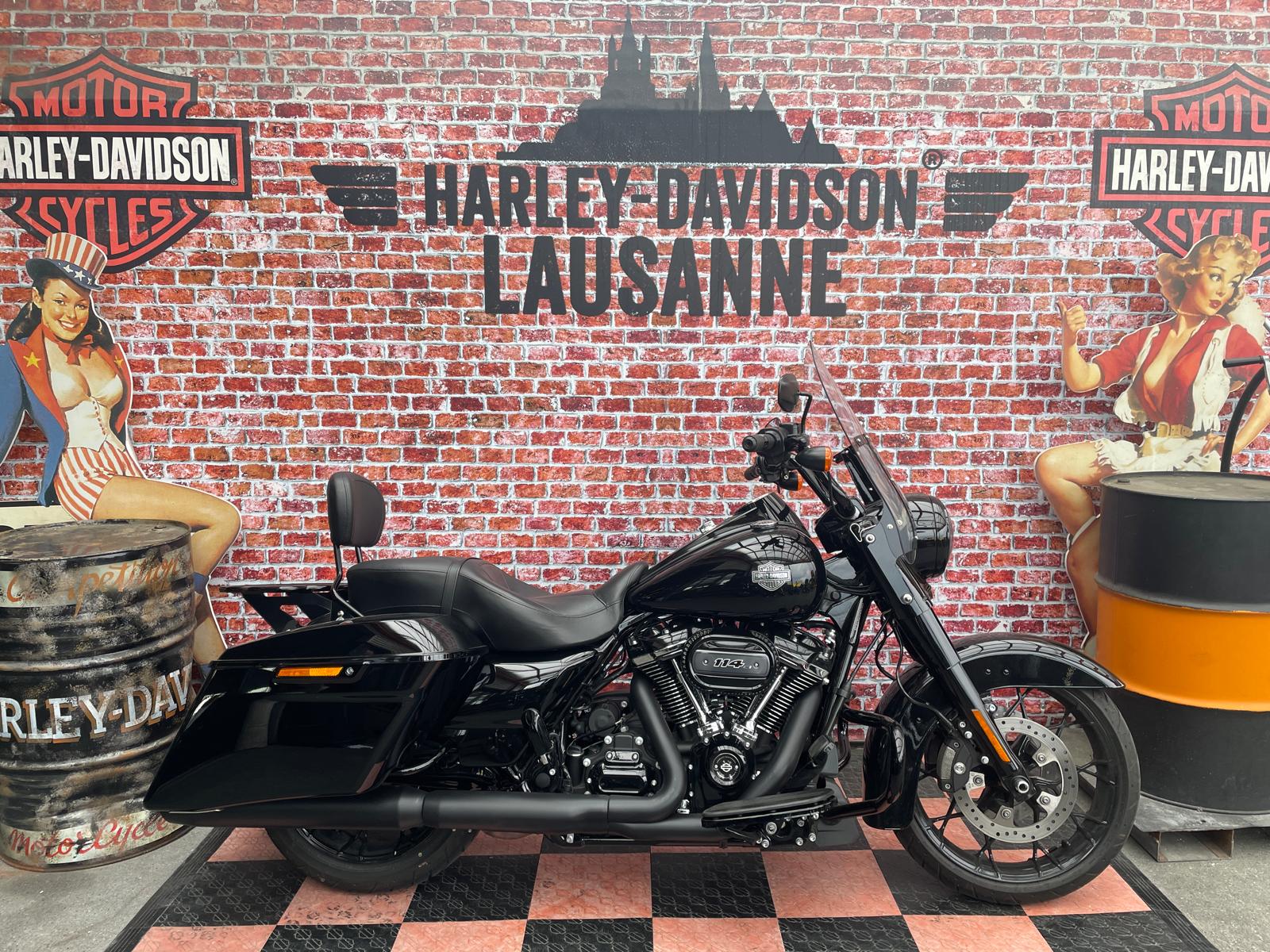 HARLEY-DAVIDSON FLHRXS Road King Special 114