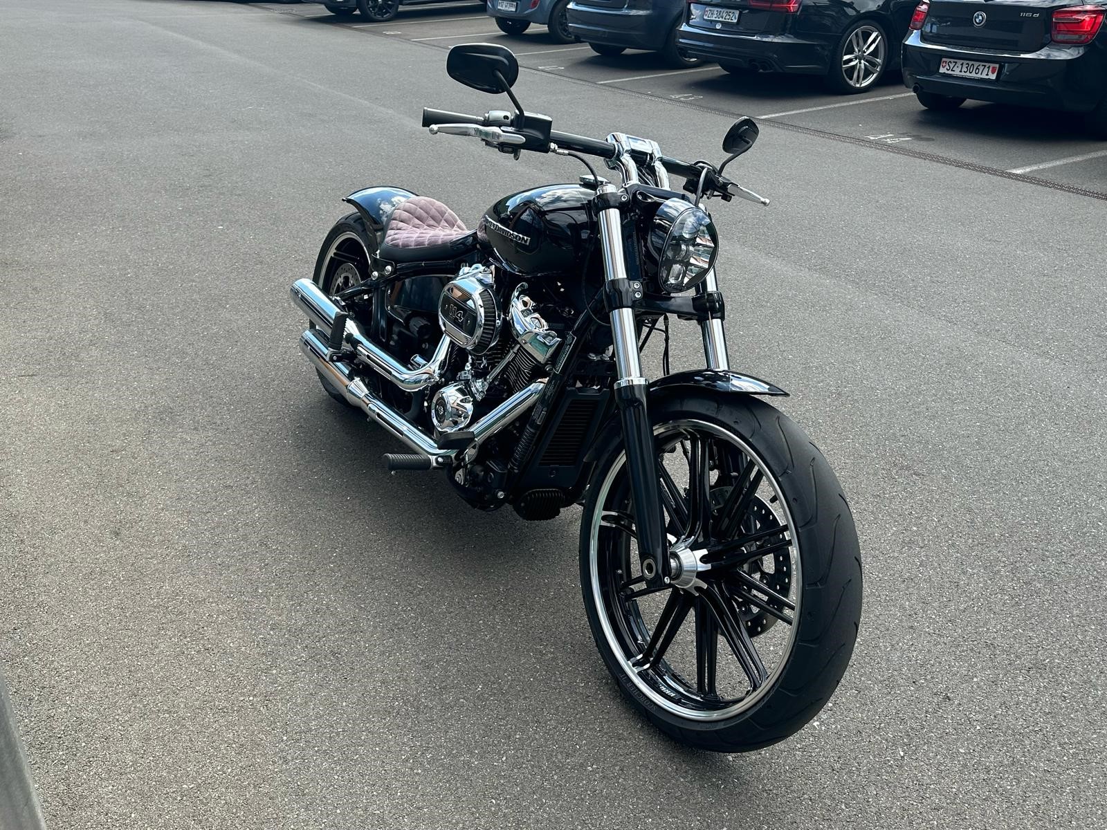HARLEY-DAVIDSON FXBRS Breakout 114 ABS-image-7