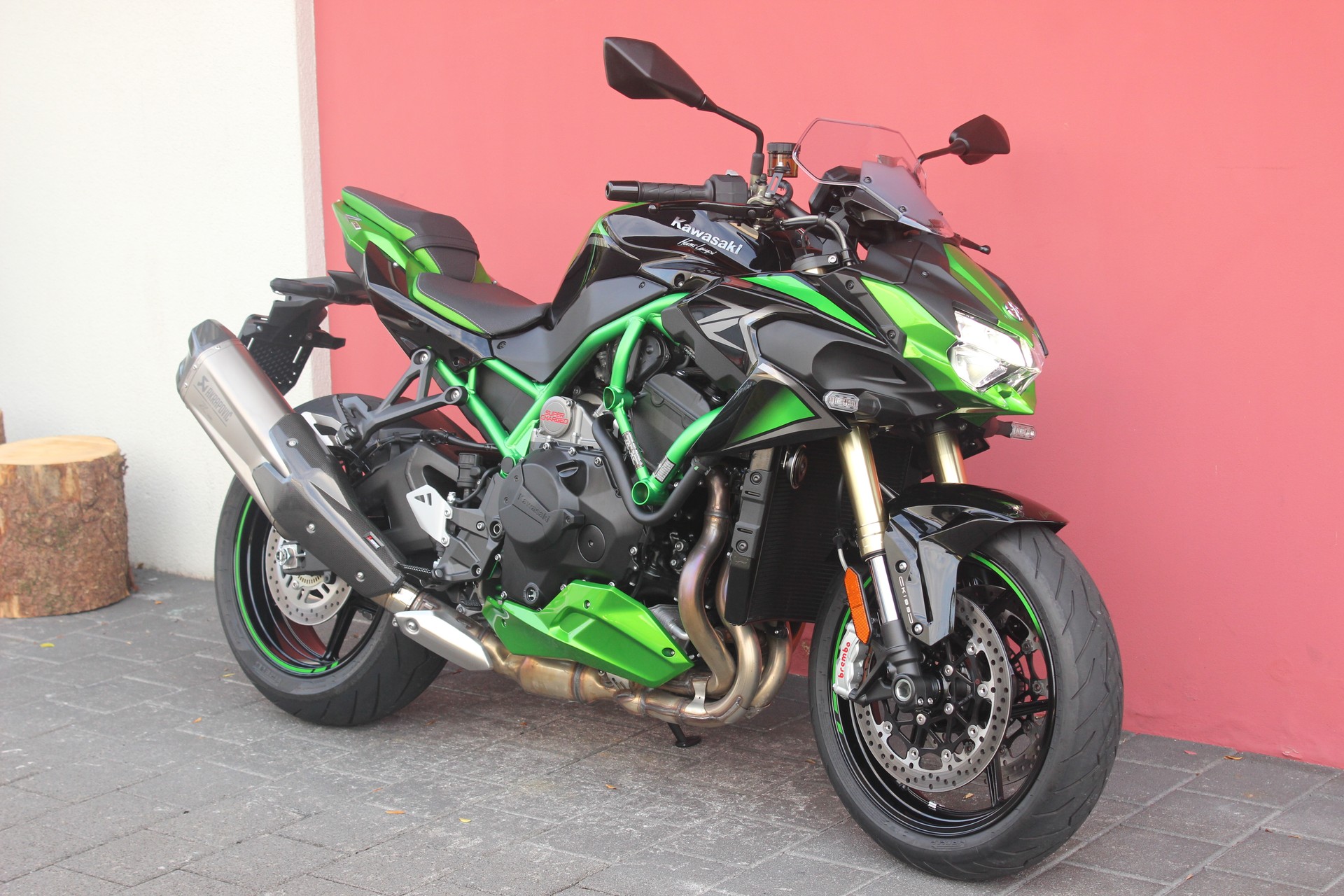 KAWASAKI Z H2 SE Performance-showroom-element-3