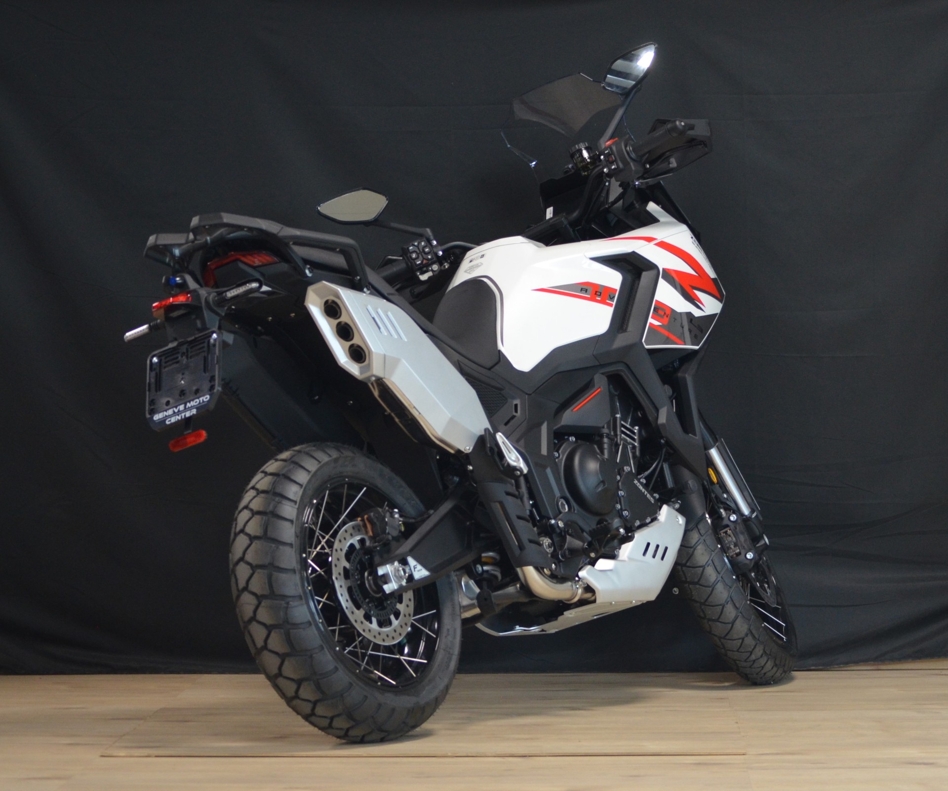 ZONTES 703 F-showroom-element-3