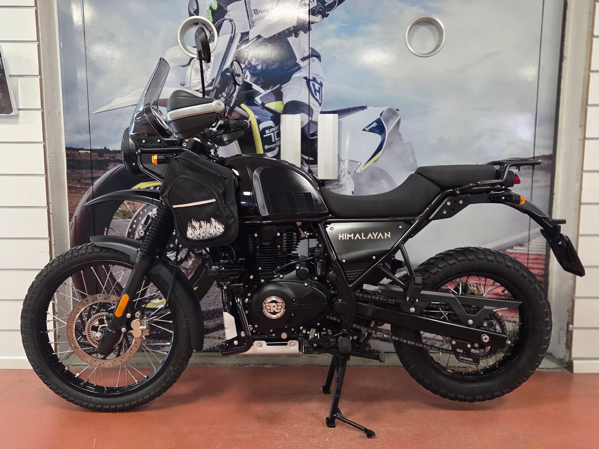 ROYAL ENFIELD HIMALAYAN