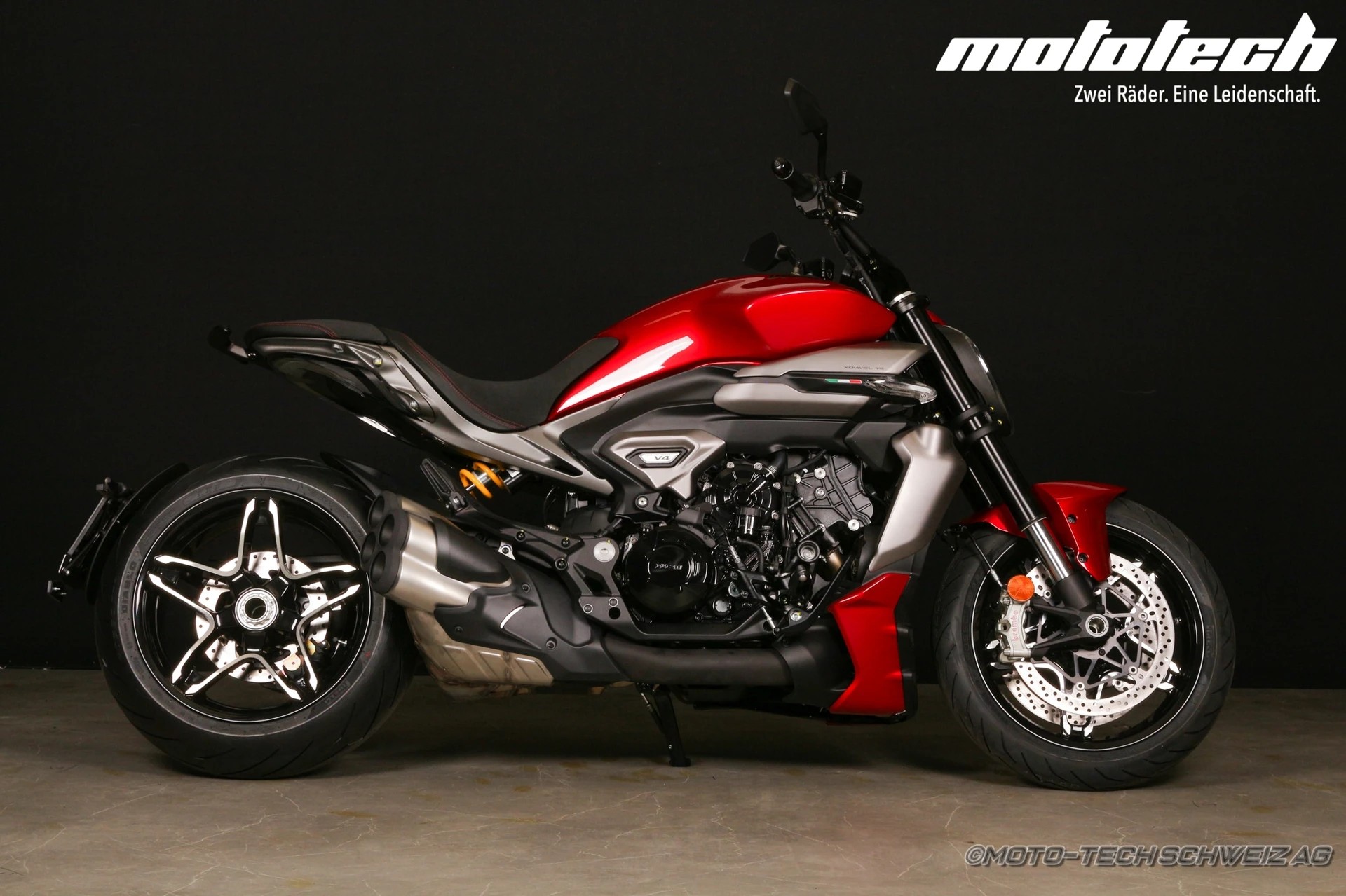 DUCATI X Diavel V4-image-3