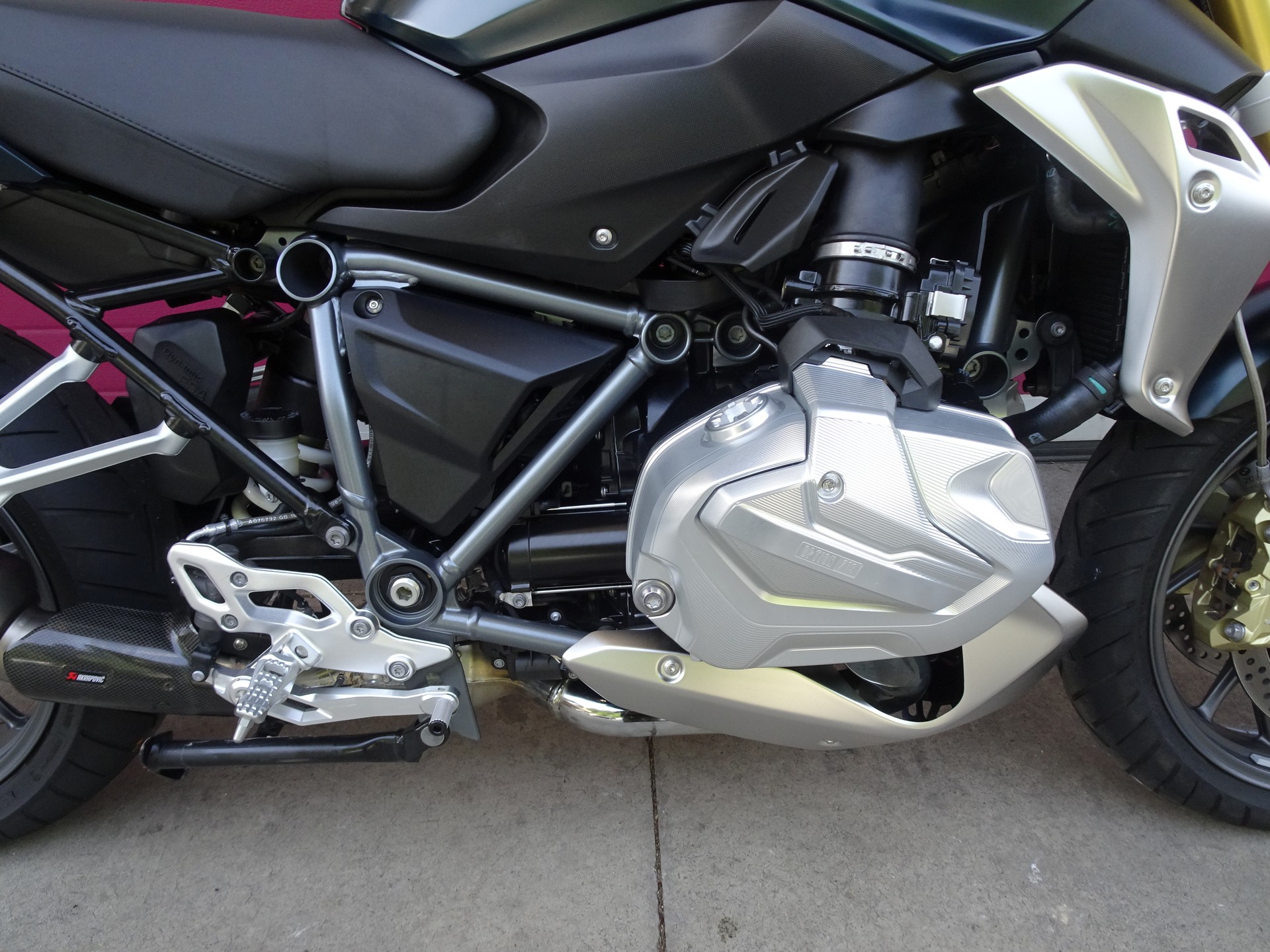BMW R 1250 R ABS-image-9