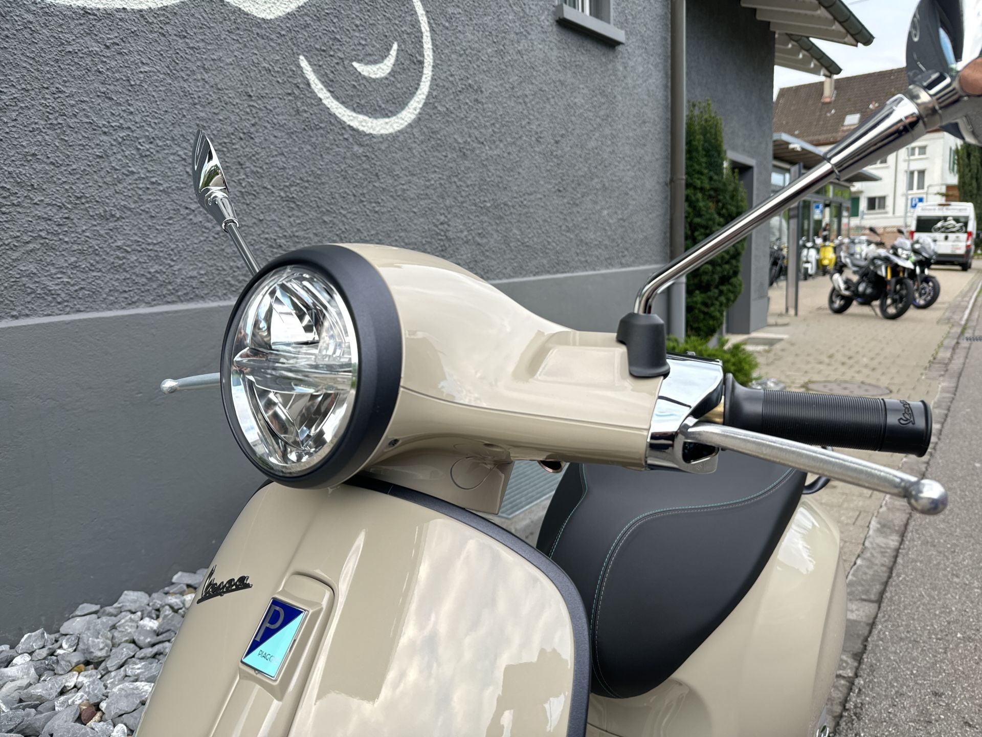 PIAGGIO Vespa Primavera 125 Sport ABS E5+-showroom-element-3
