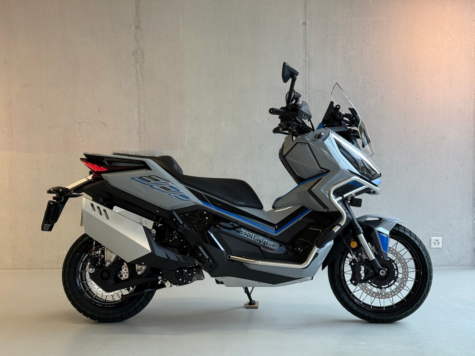ZONTES 368 G ADV-showroom-element-1