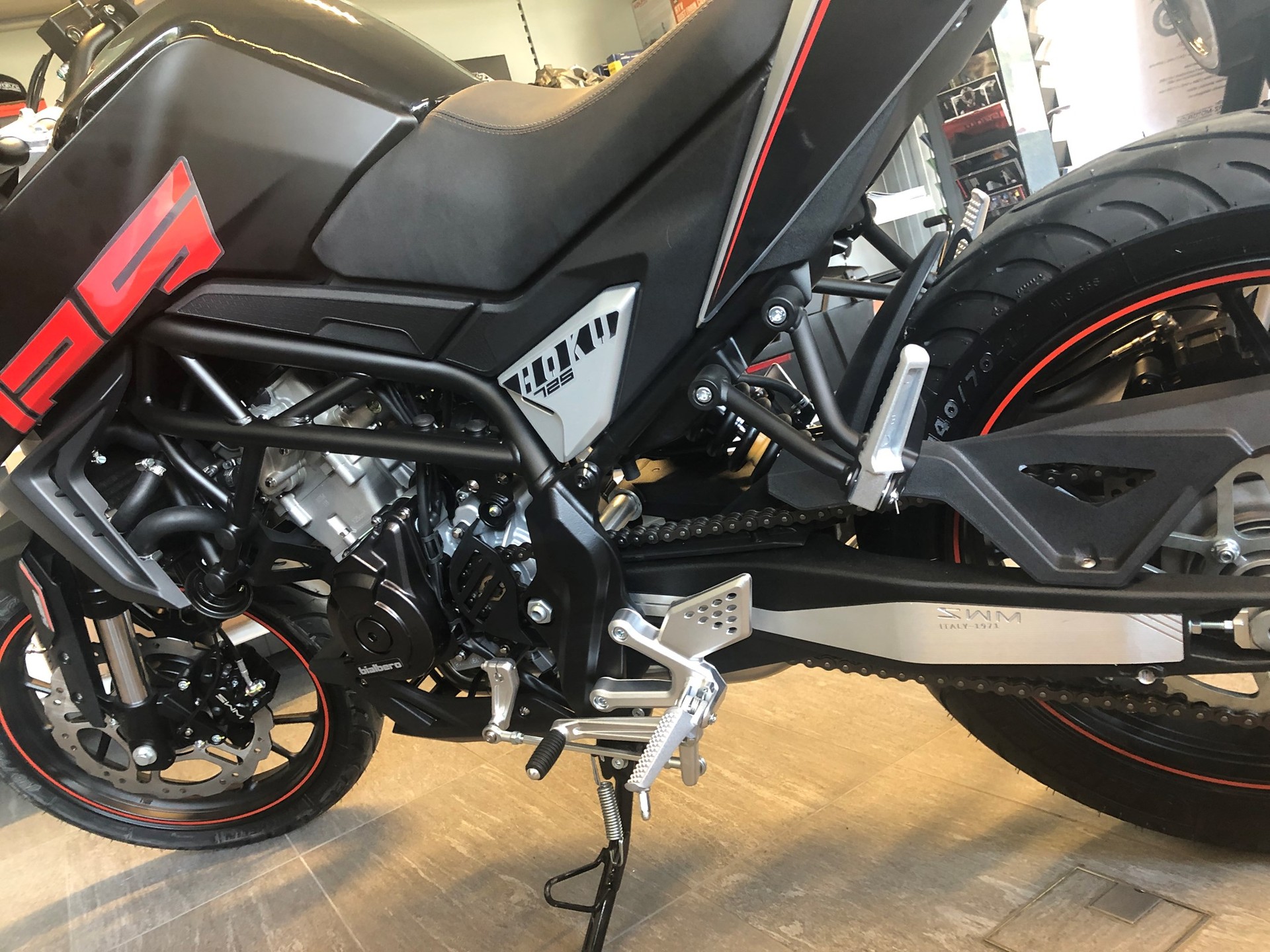 SWM HOKU 125 ABS-image-1