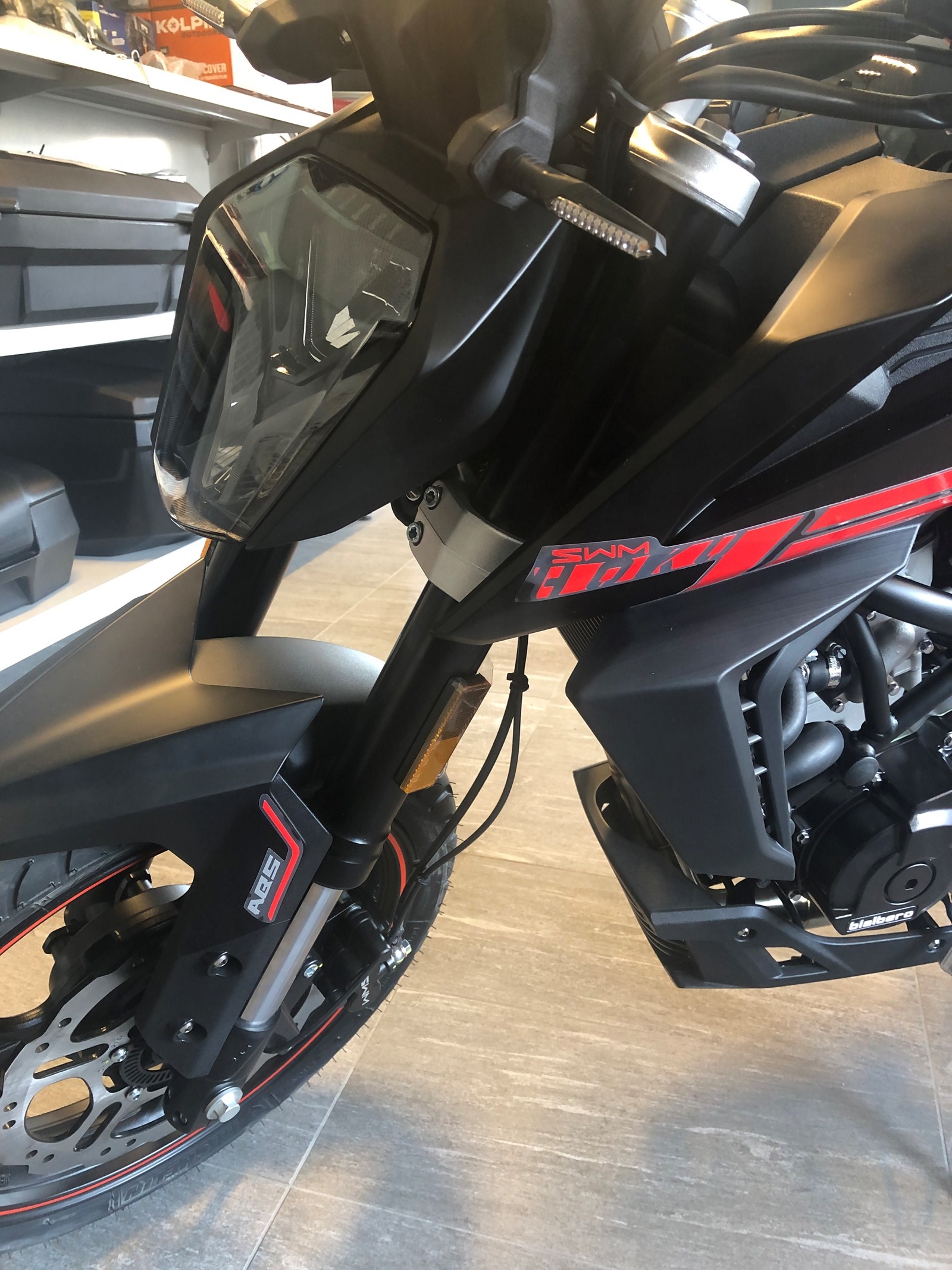 SWM HOKU 125 ABS-image-5