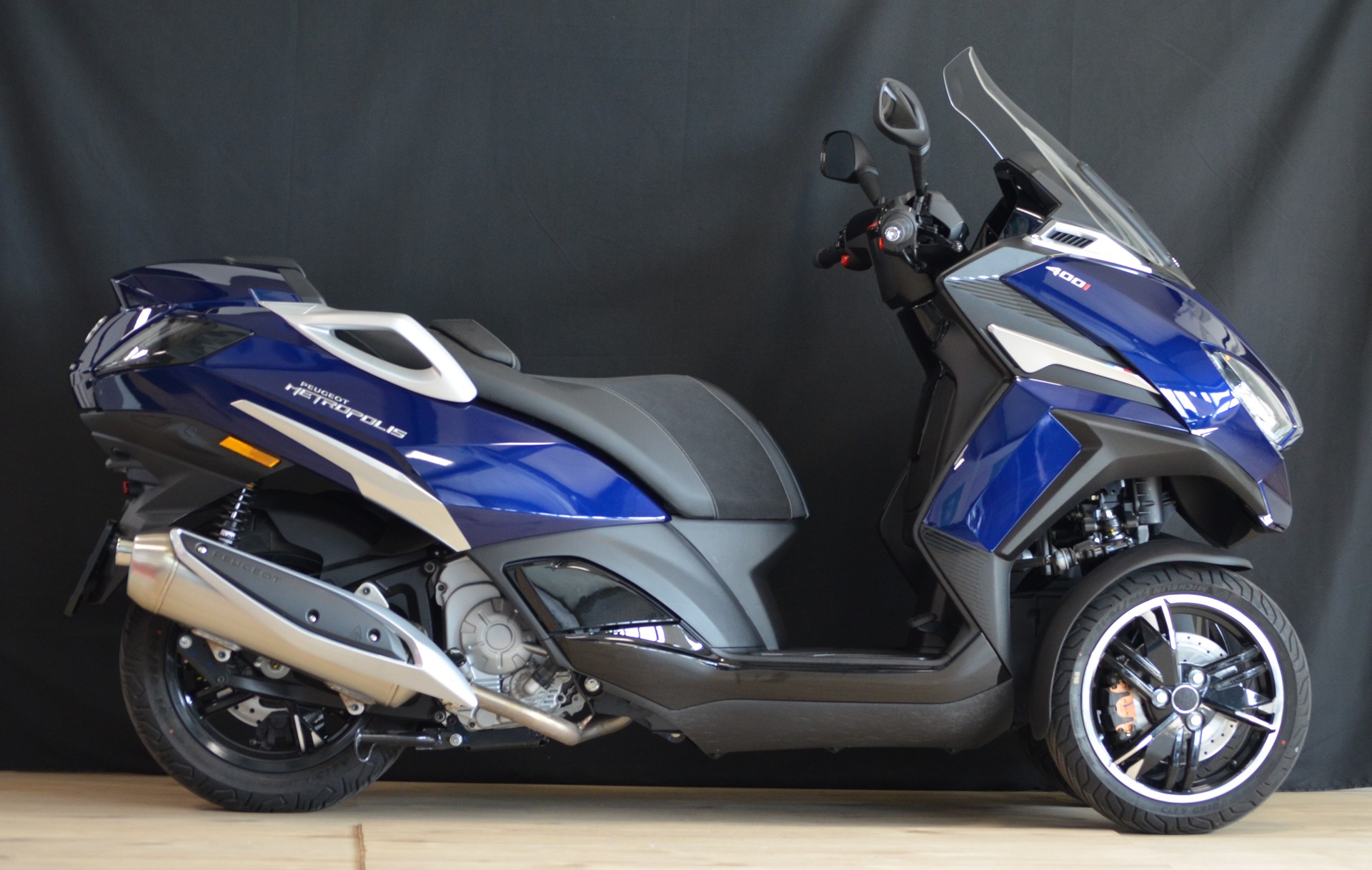 PEUGEOT Metropolis 400 Allure-showroom-element-2