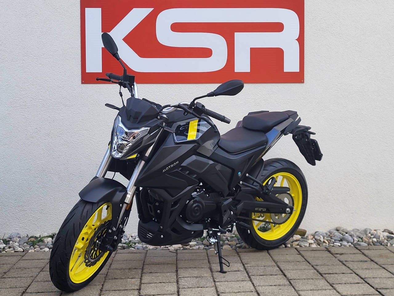 MOTRON NOMAD 125-showroom-element-3