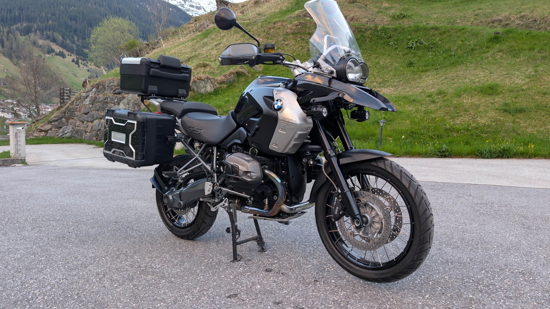 BMW R 1200 GS Triple Black ABS-image-3