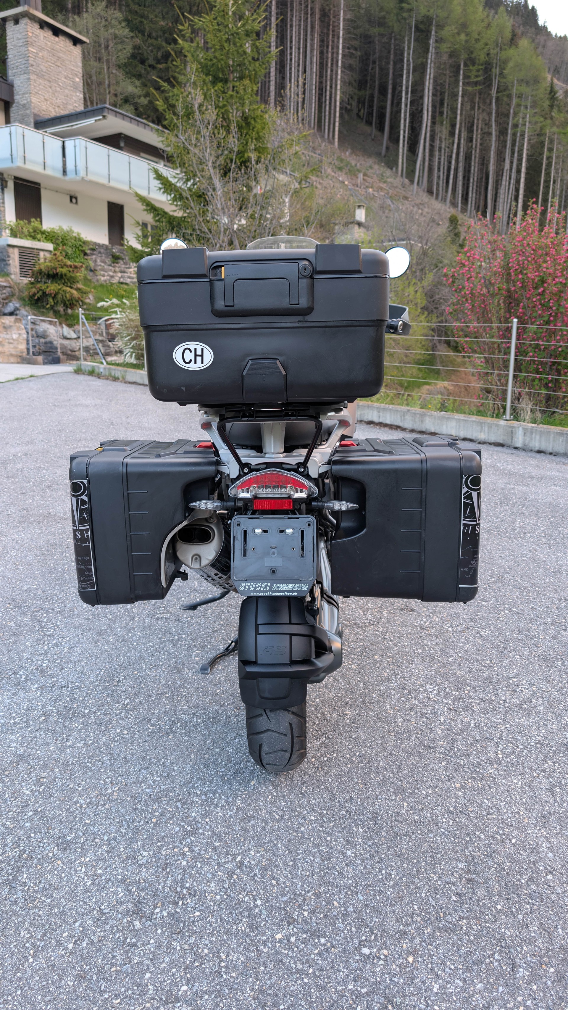 BMW R 1200 GS Triple Black ABS-image-8