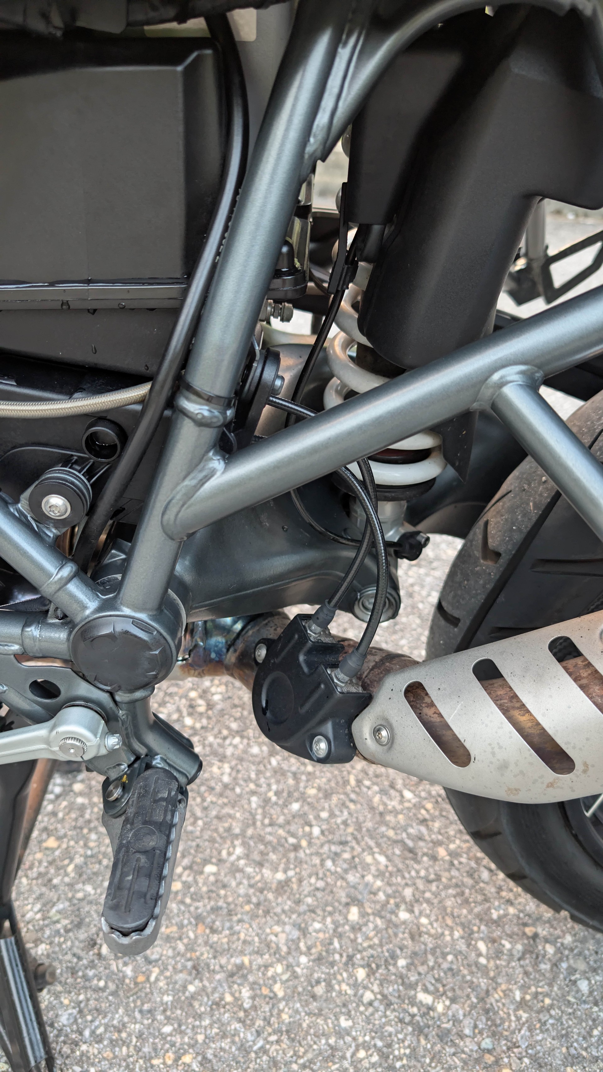 BMW R 1200 GS Triple Black ABS-image-4