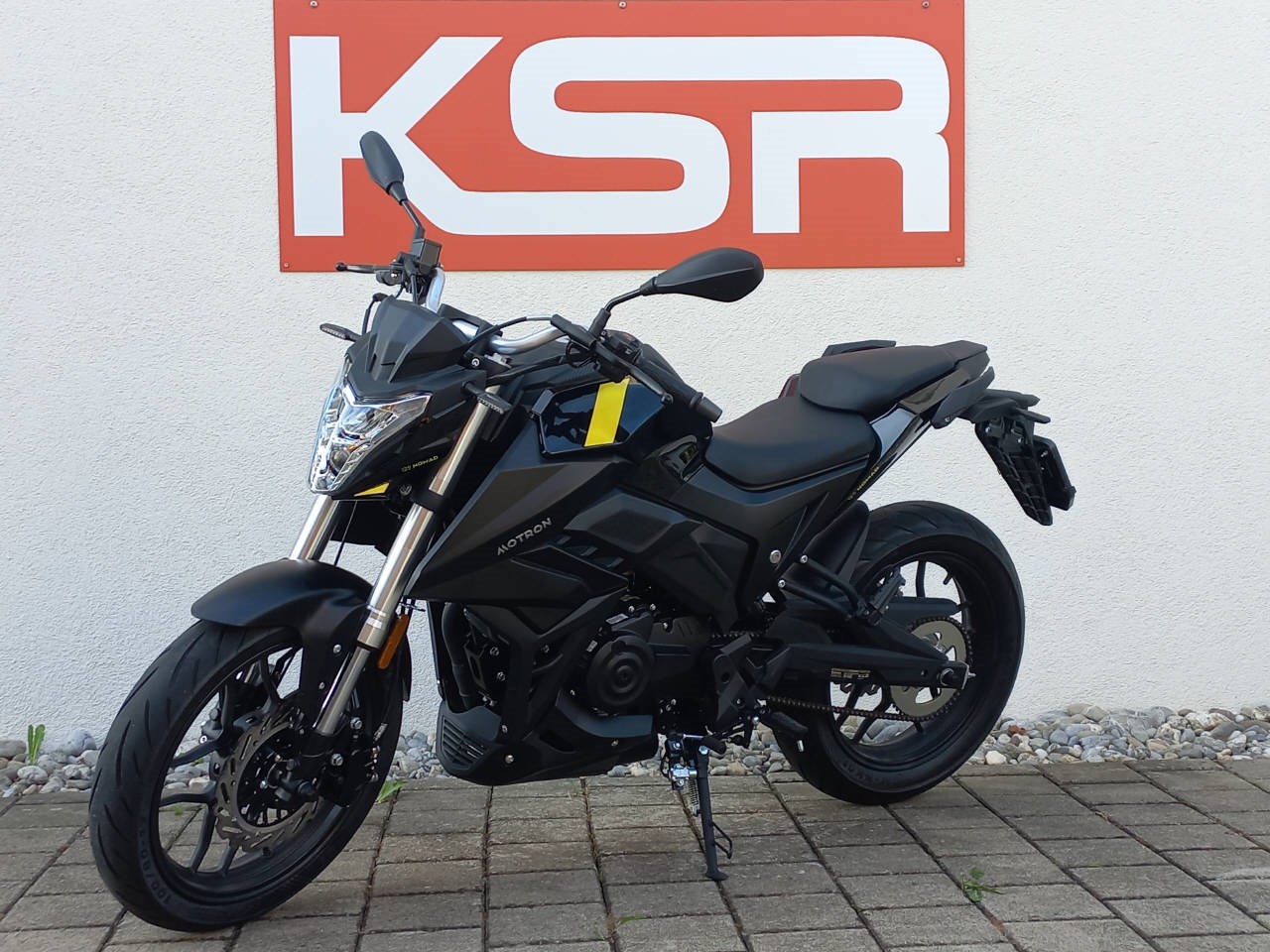 MOTRON NOMAD 125-showroom-element-3