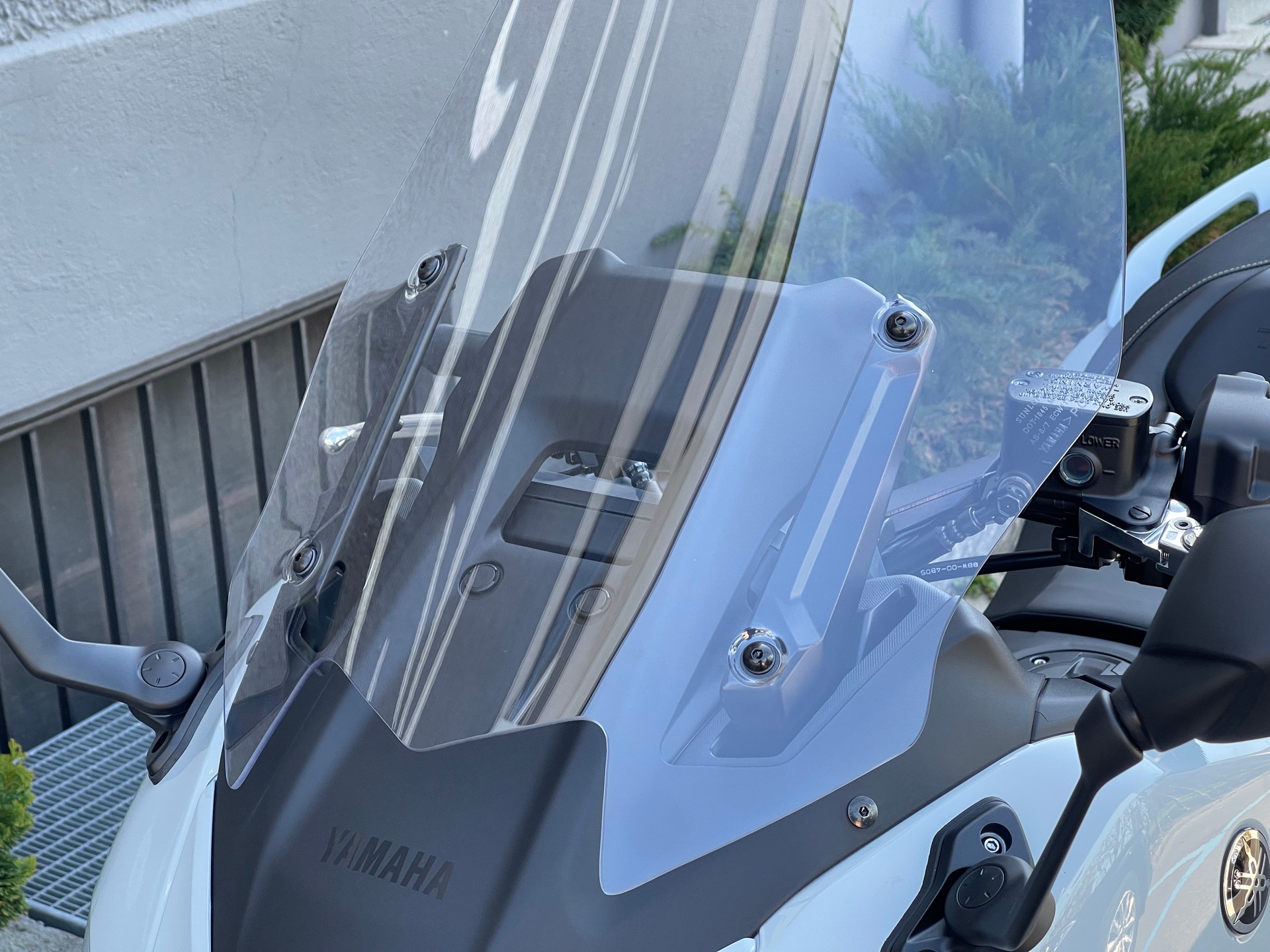 YAMAHA TMAX Tech Max-showroom-element-3