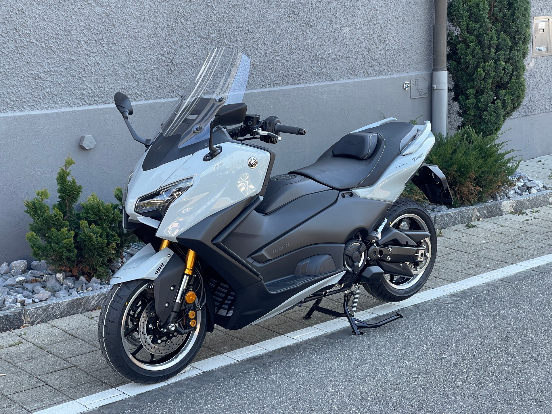 YAMAHA TMAX Tech Max