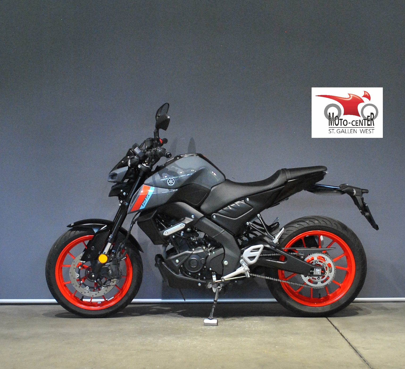 YAMAHA MT-125 ABS-showroom-element-2