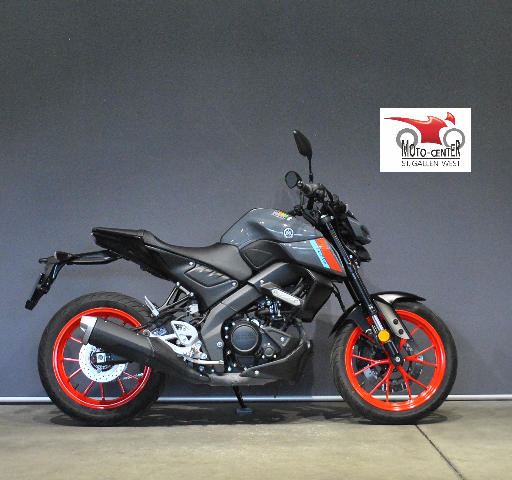 YAMAHA MT-125 ABS-showroom-element-1