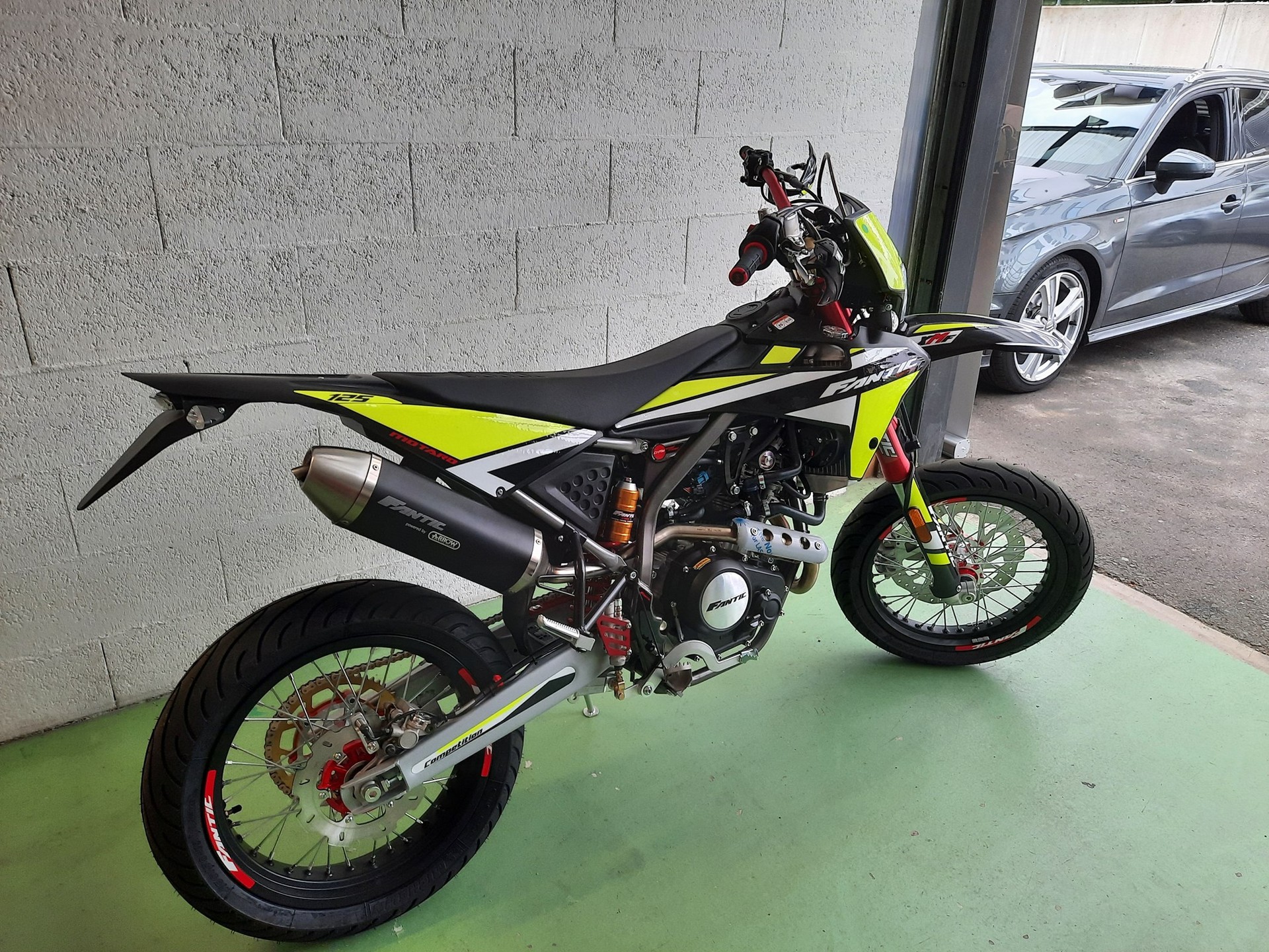FANTIC XMF 125 Motard-image-2