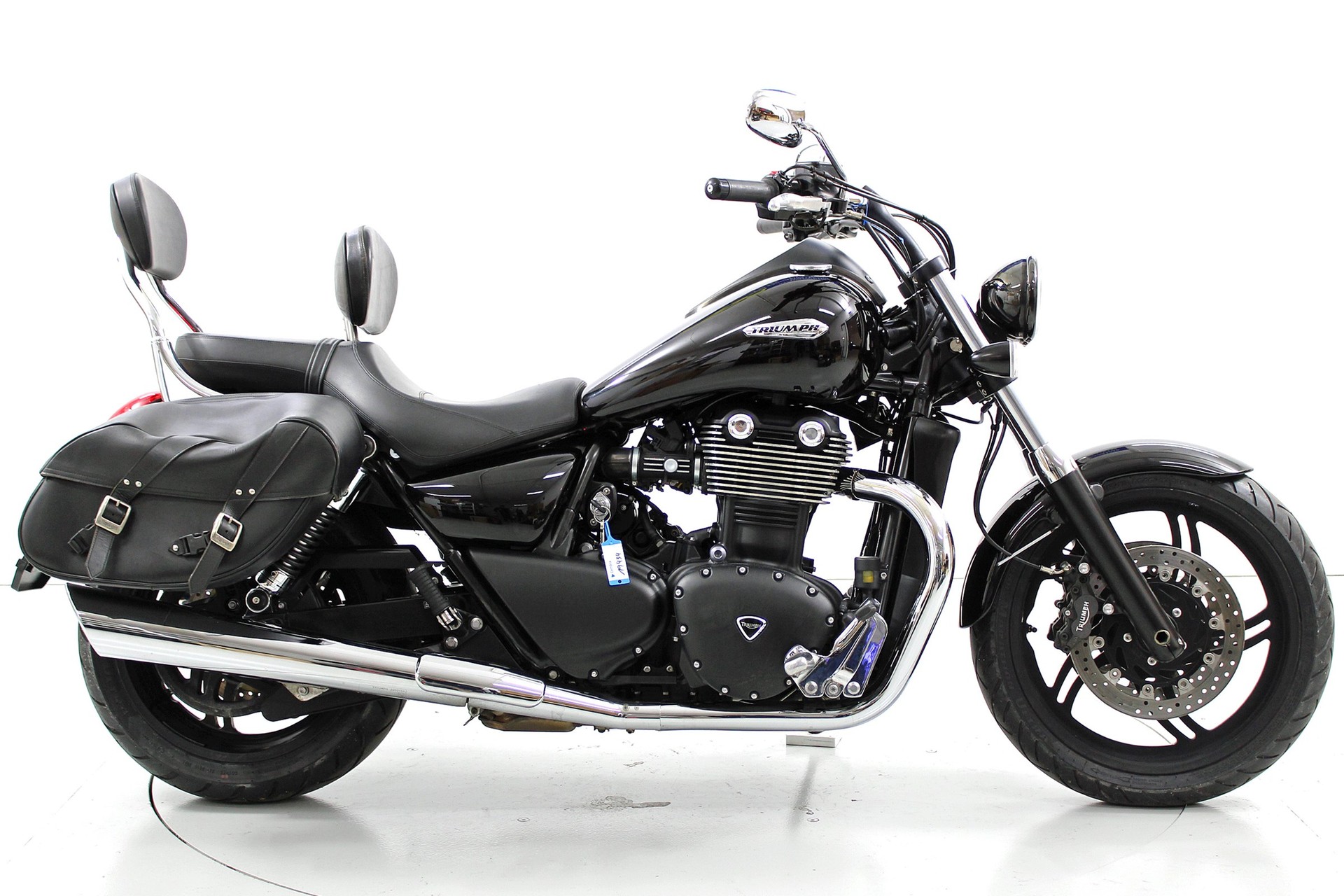 TRIUMPH Thunderbird 1700 ABS Storm-showroom-element-3