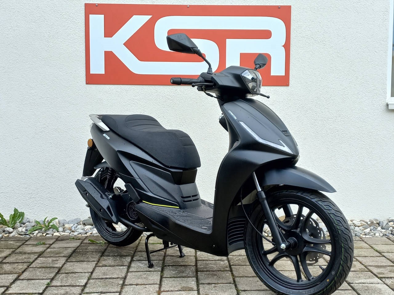 MOTRON VENTURA 125-showroom-element-2